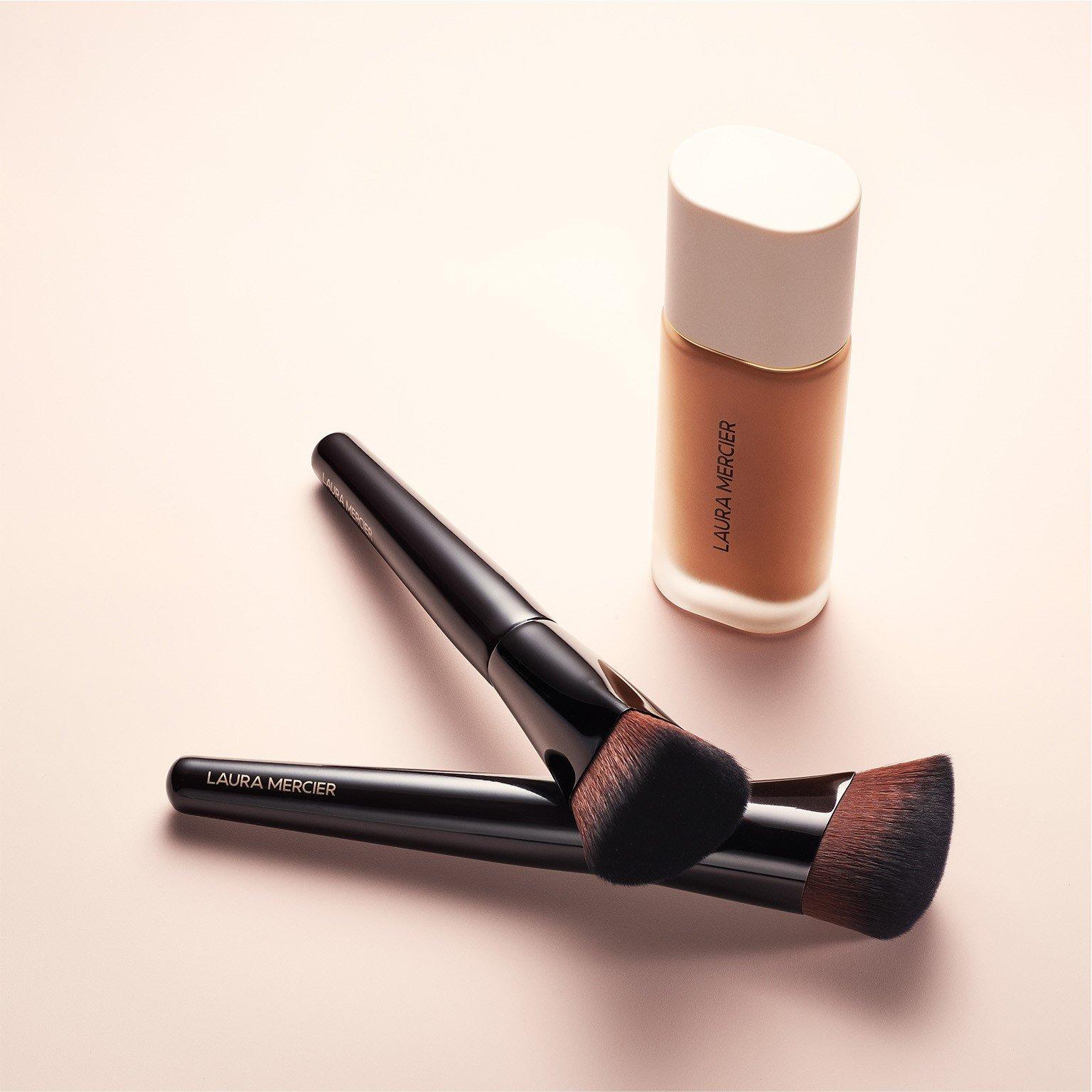 Nude - Laura Mercier - Real Flawless Brush - 2