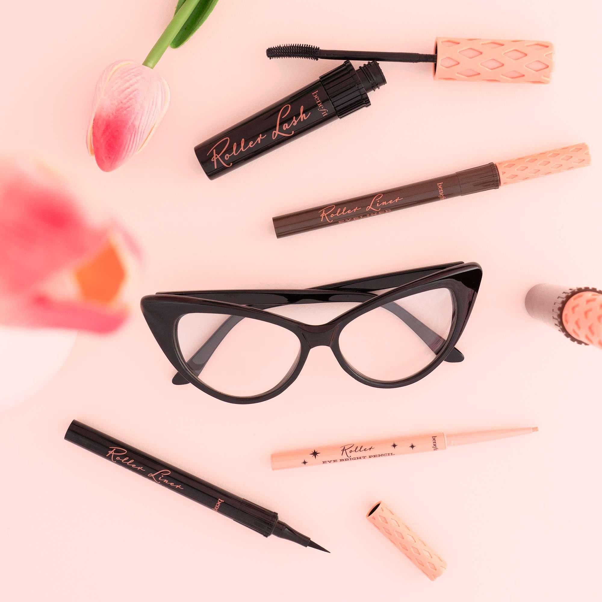 Black - Benefit - Roller Liner Liquid Eyeliner - 5