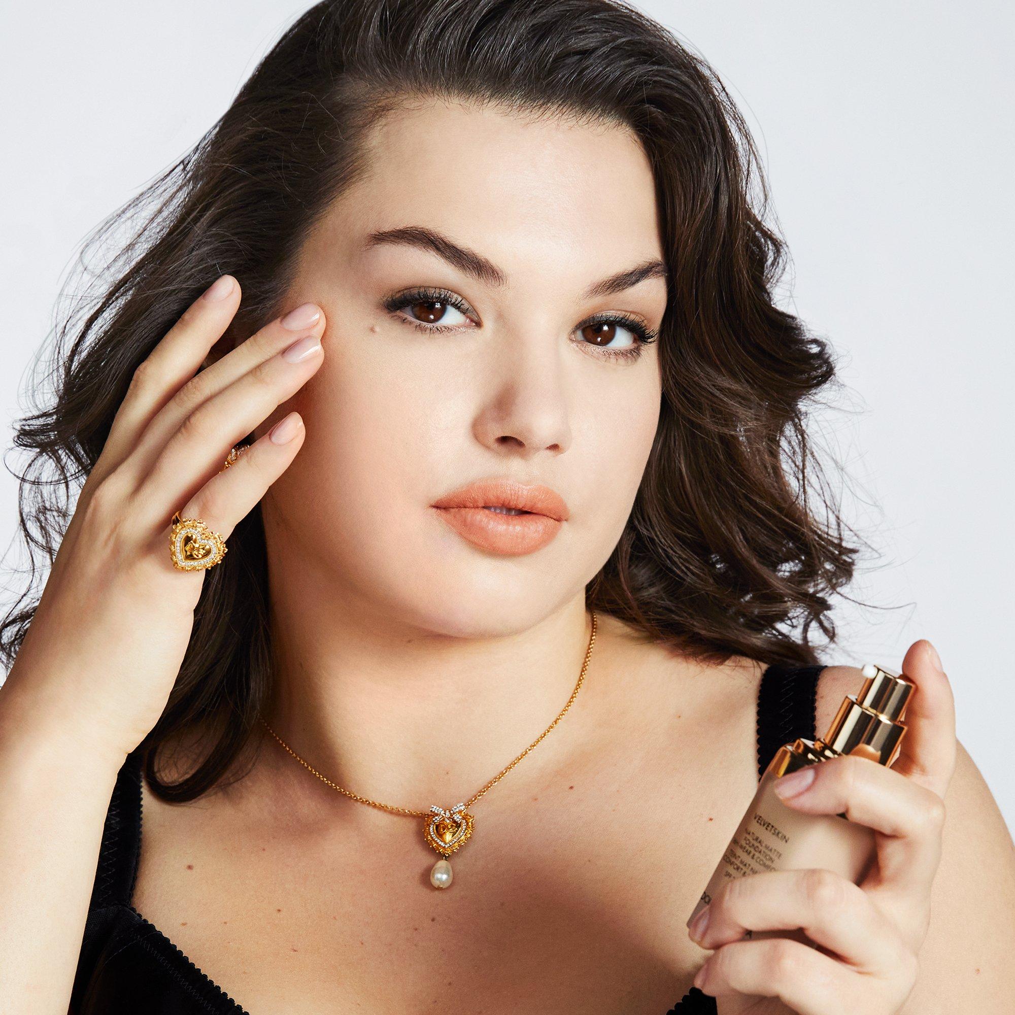 Ivory - Dolce and Gabbana - Velvetskin Natural Matte Foundation - 3
