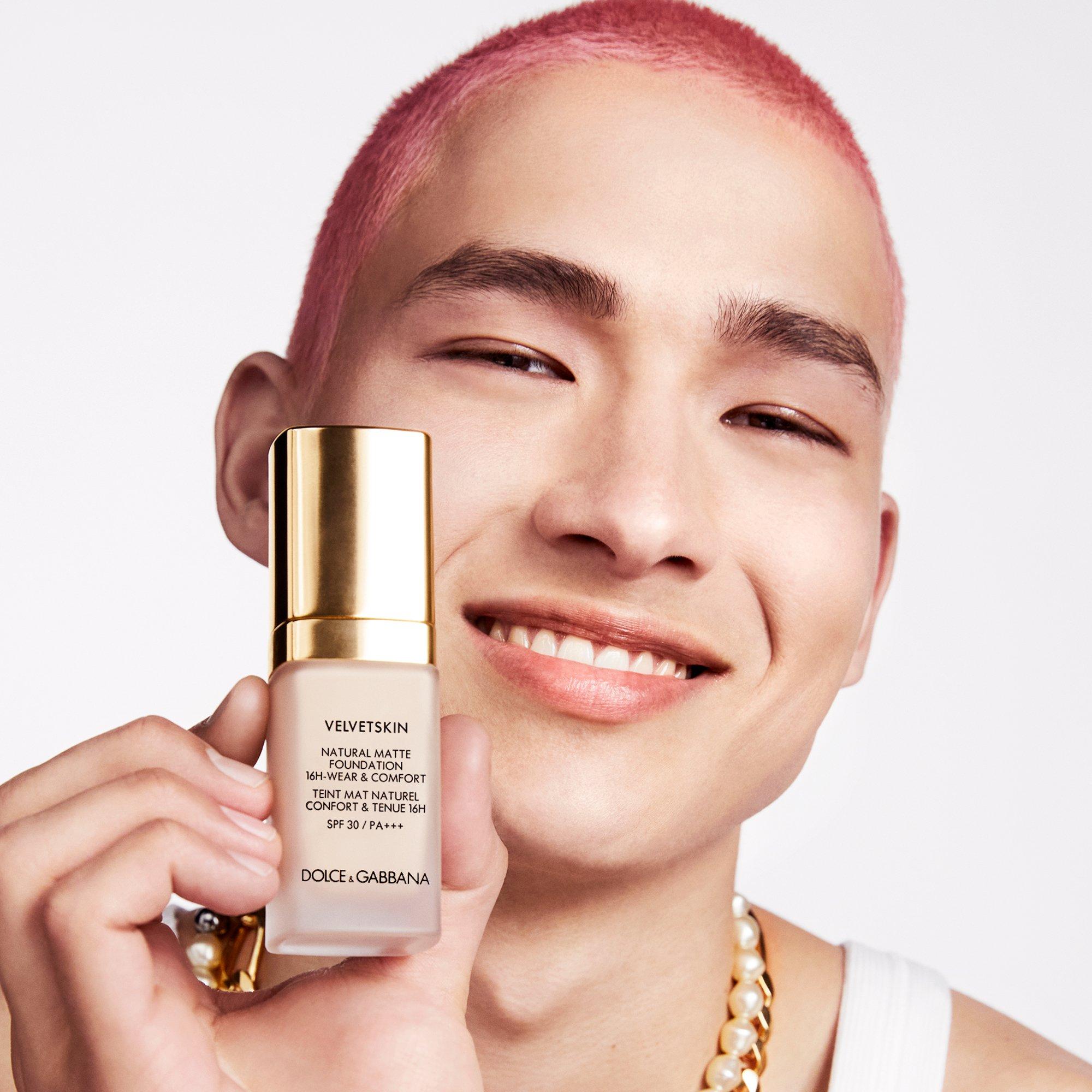 Ivory - Dolce and Gabbana - Velvetskin Natural Matte Foundation - 4