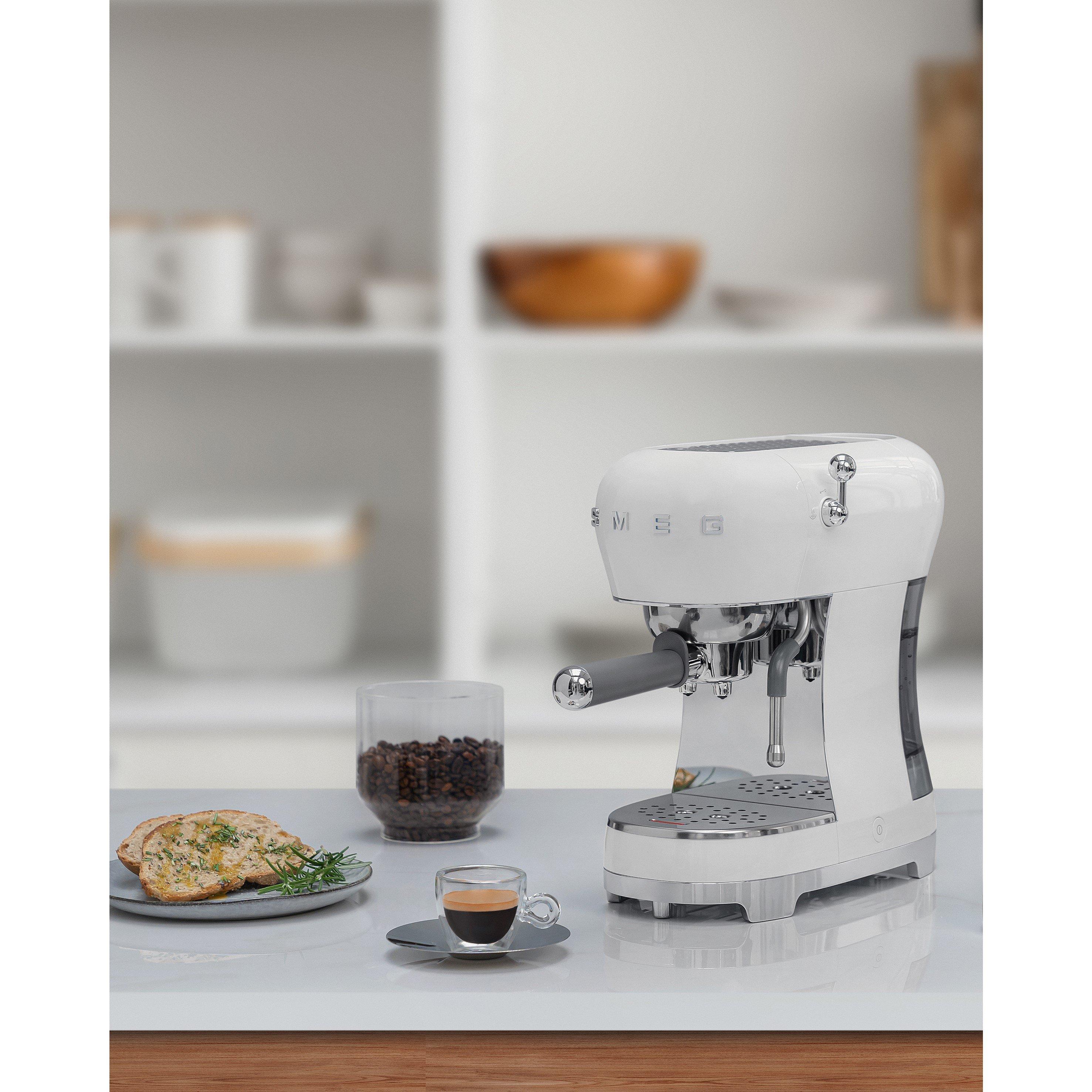 White - Smeg - Espresso Coffee Machine in White - 6