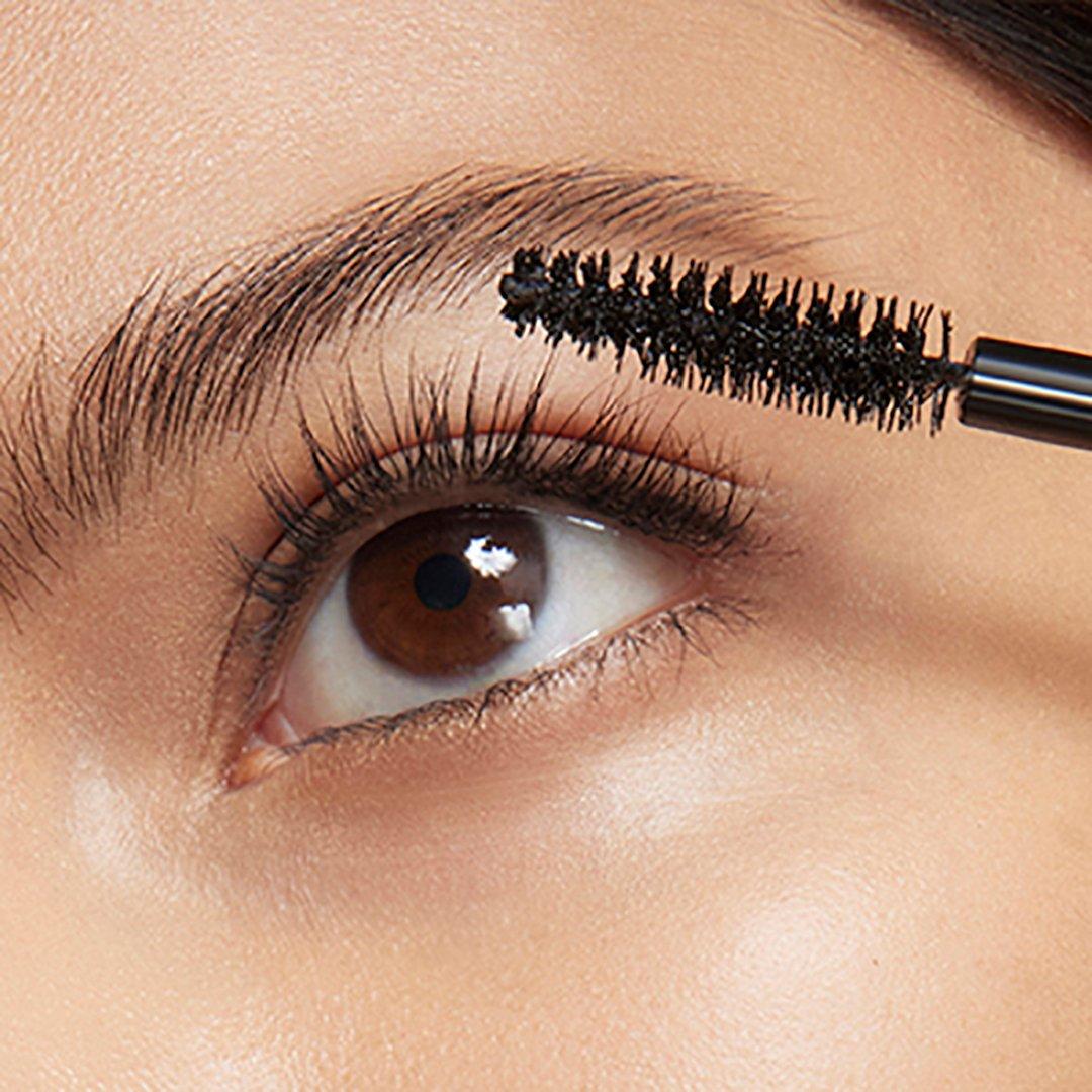 01 Black - Estee Lauder - Turbo Lash High Powered Volume + Length Mascara - 4