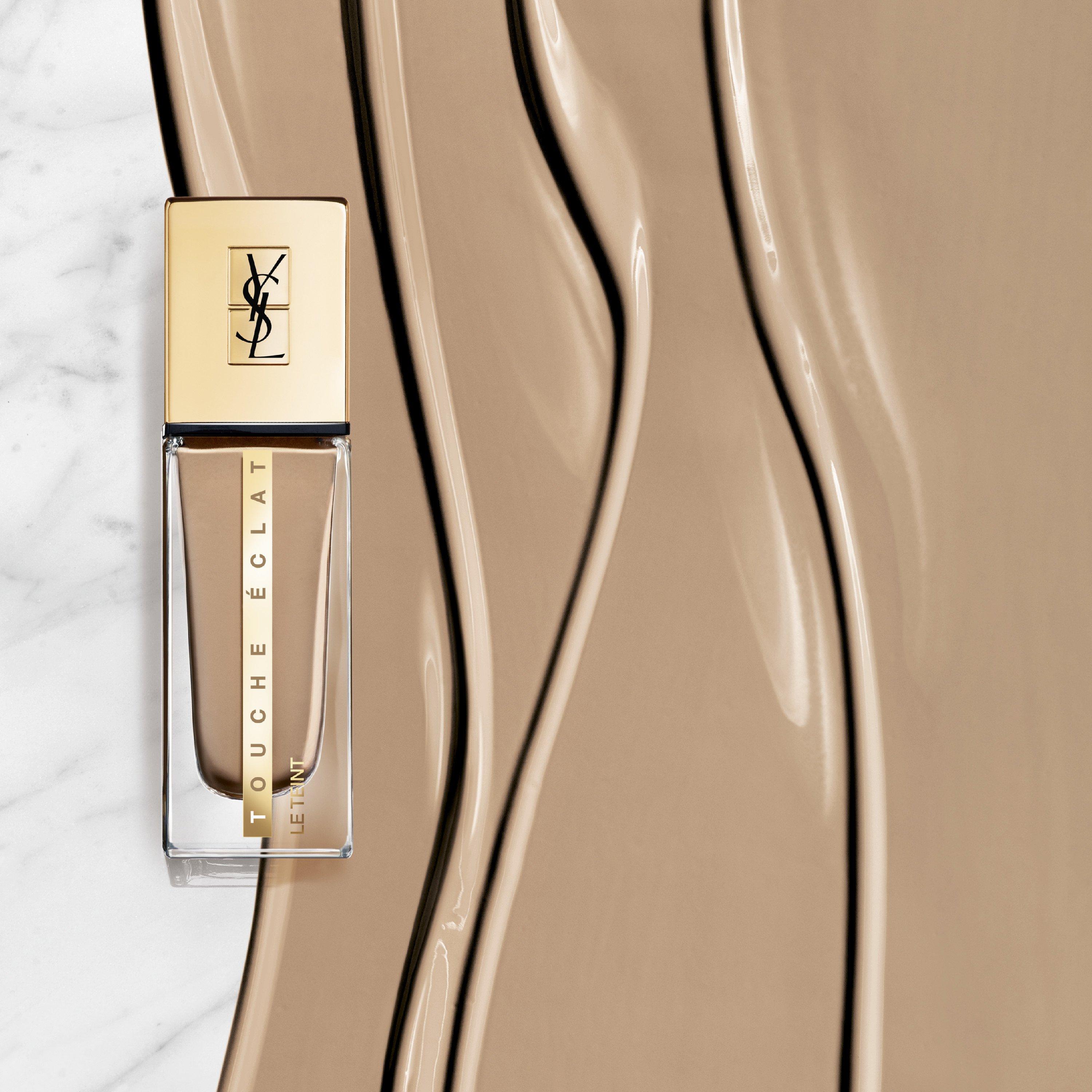 BR45 - Yves Saint Laurent - Touche Éclat  Le Teint Foundation - 3