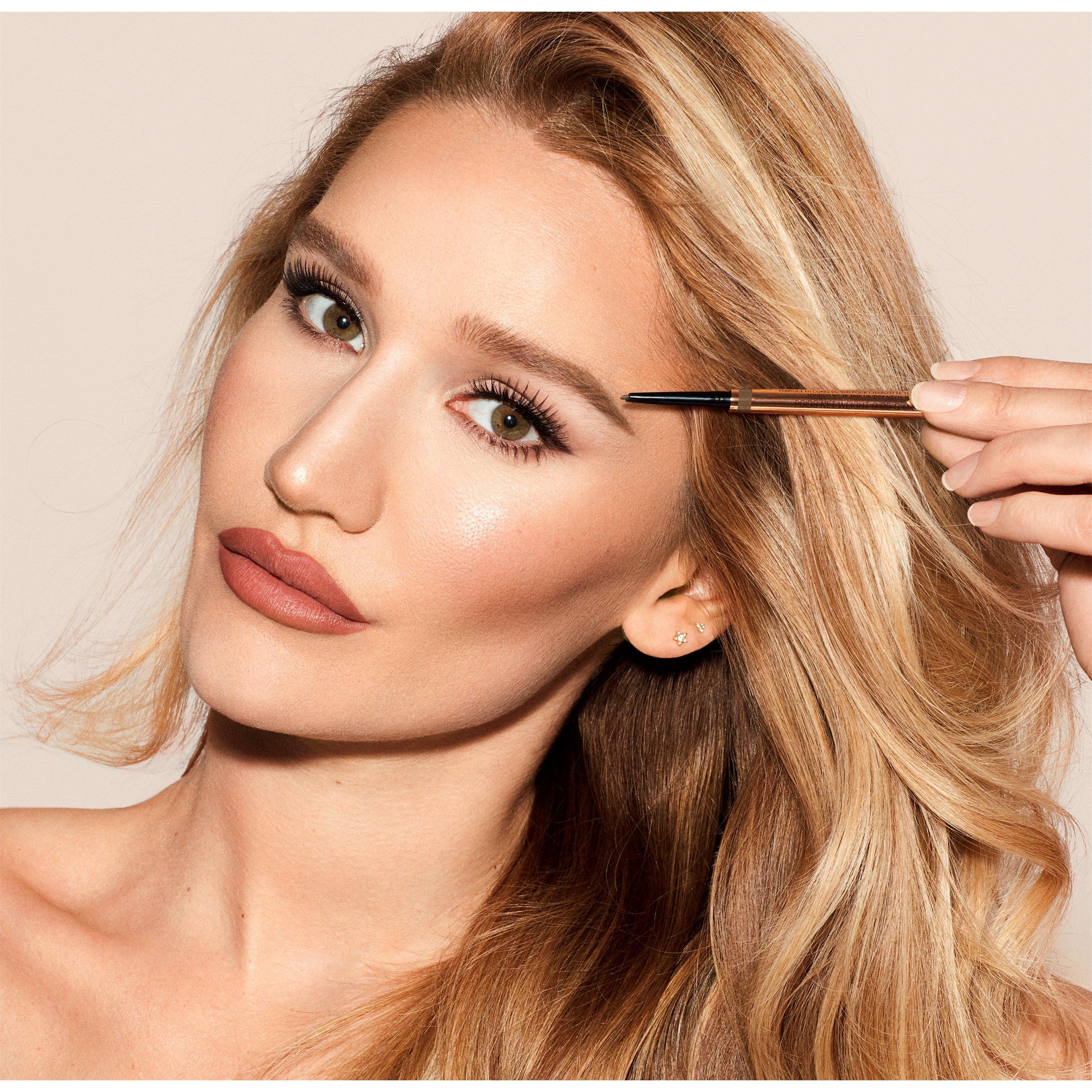 SOFT BROWN - Charlotte Tilbury - Brow Cheat - 6