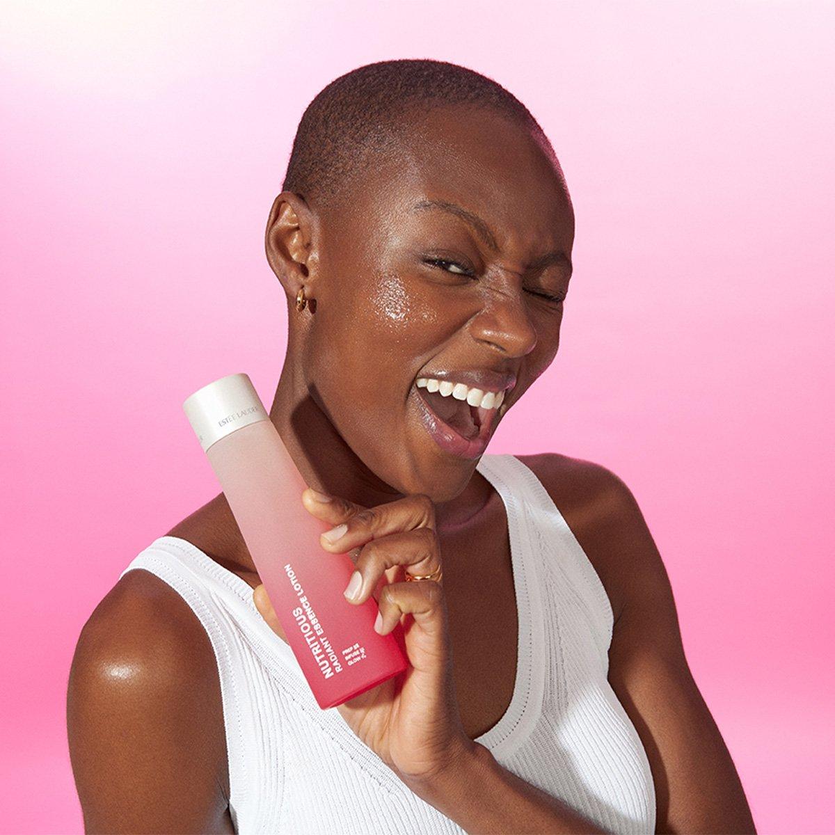 Clear - Estee Lauder - Nutritious Radiant Essence Lotion 200ml - 4