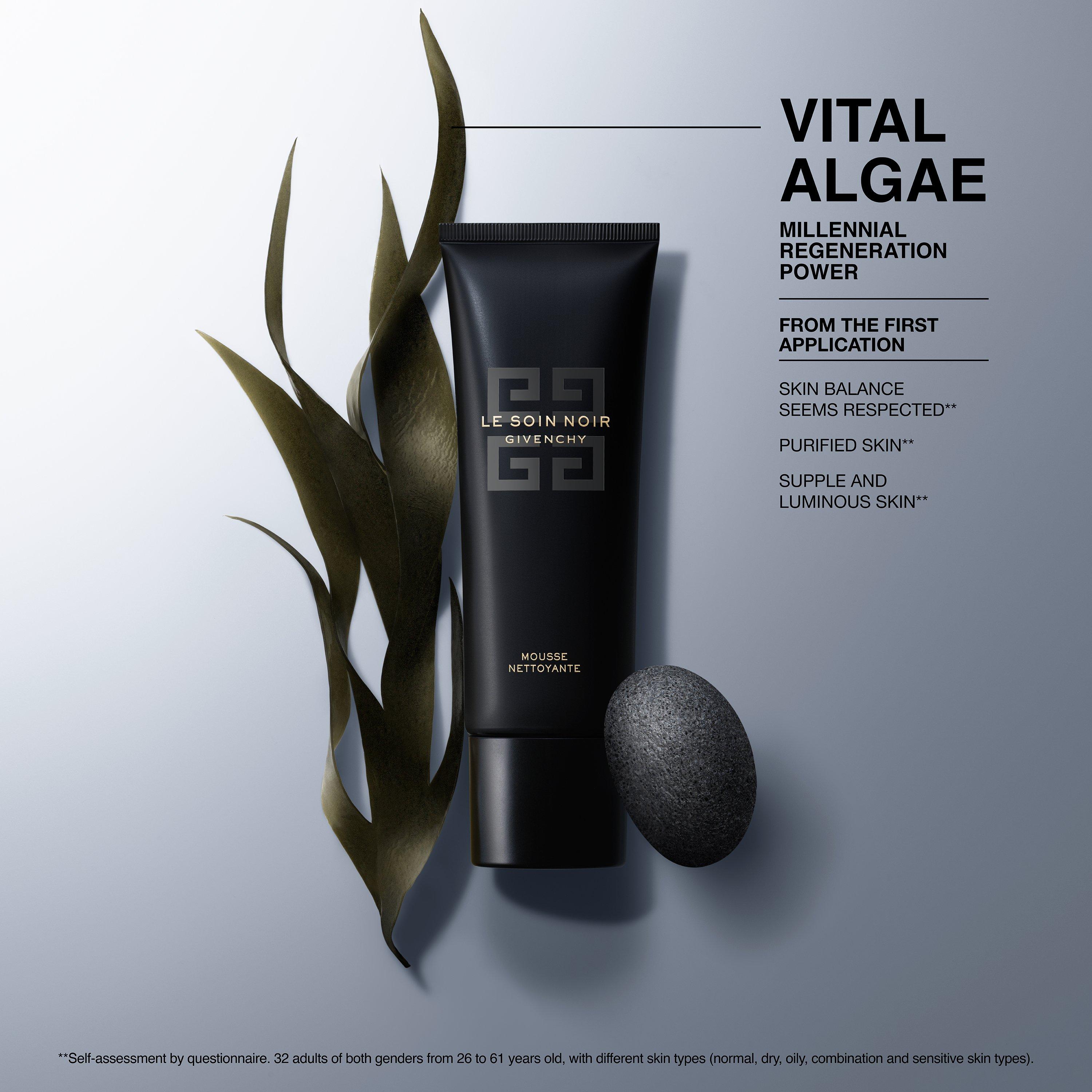 Clear - GIVENCHY - Le Soin Noir Cleansing Foam - 3