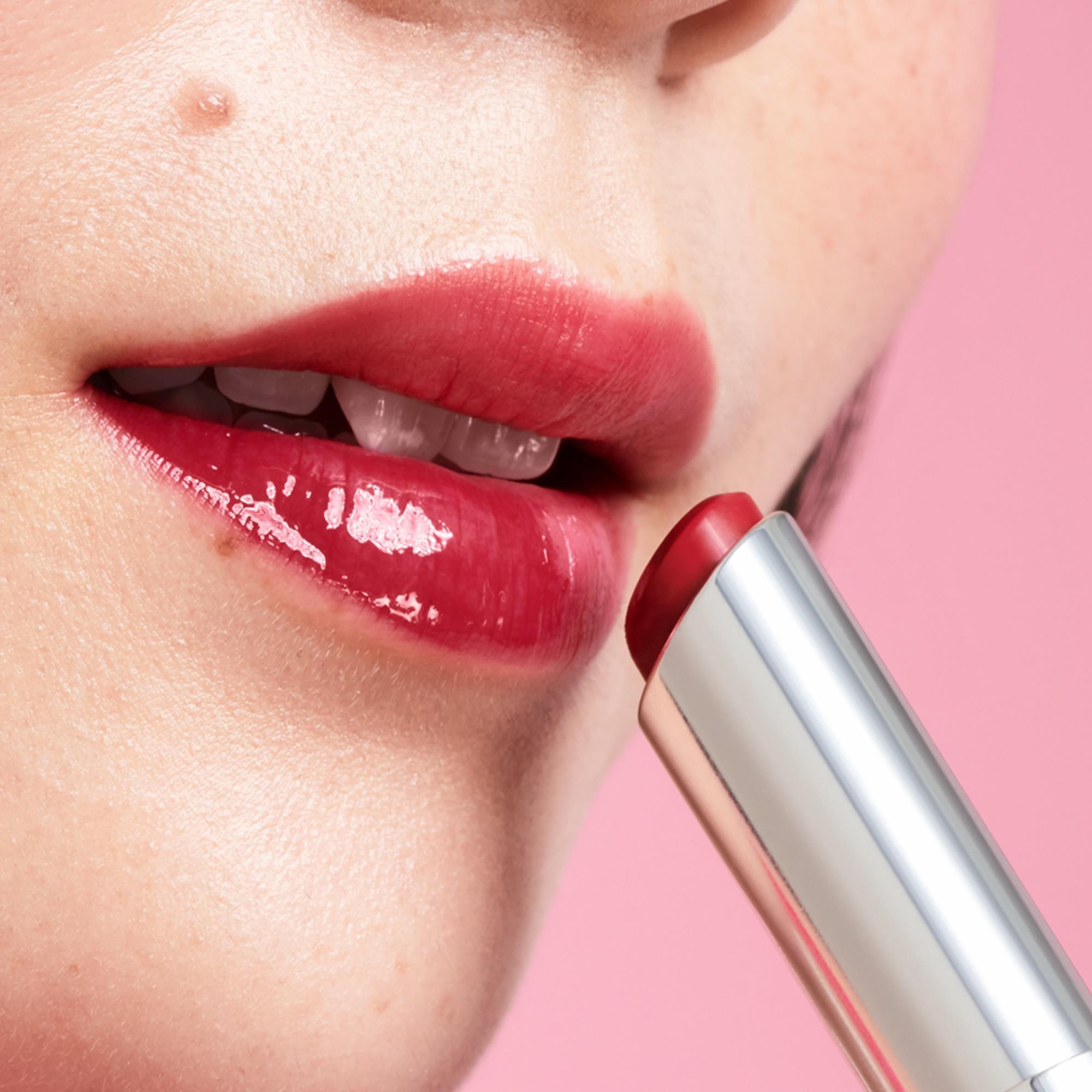 Pom 111 - Benefit - California Kissin Lip balm - 2