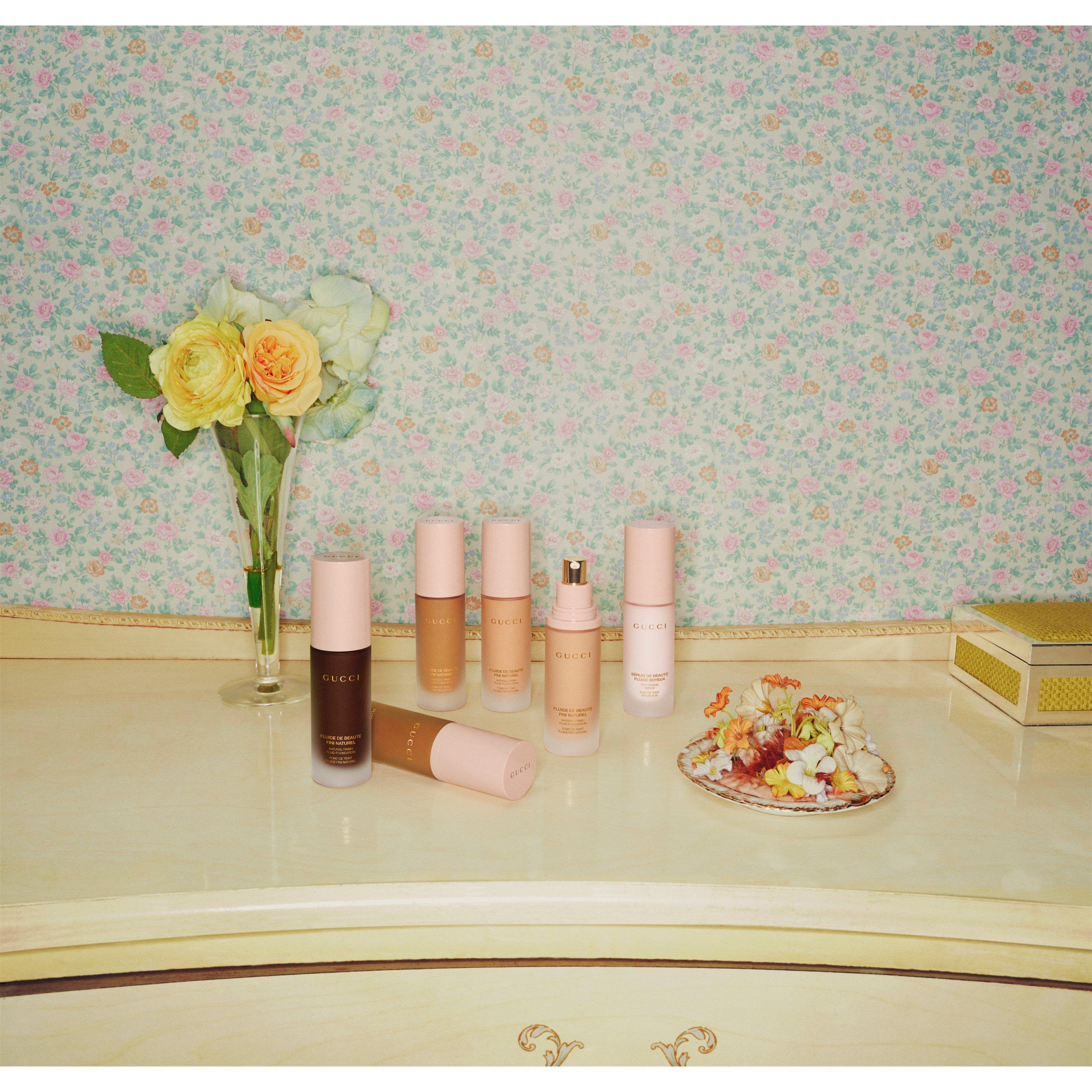 510C - Gucci - Fluide De Beauté Fini Naturel Natural Finish Fluid Foundation - 5