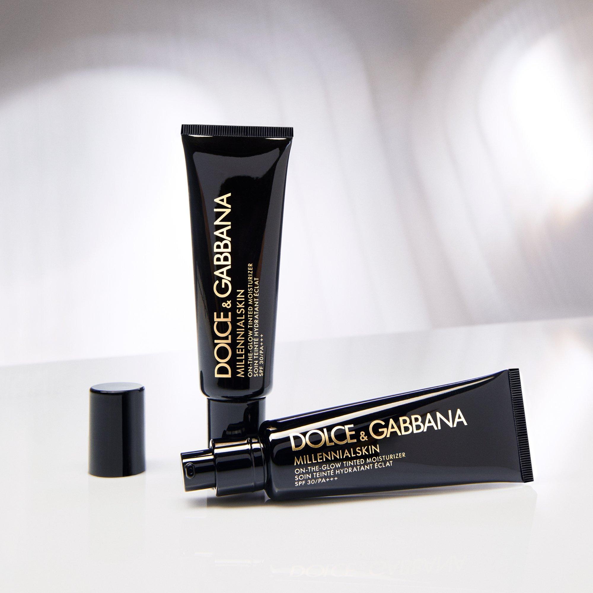 120 Nude - Dolce and Gabbana - Millennialskin On-the-Glow Tinted Moisturiser SPF 30/PA+++ - 7