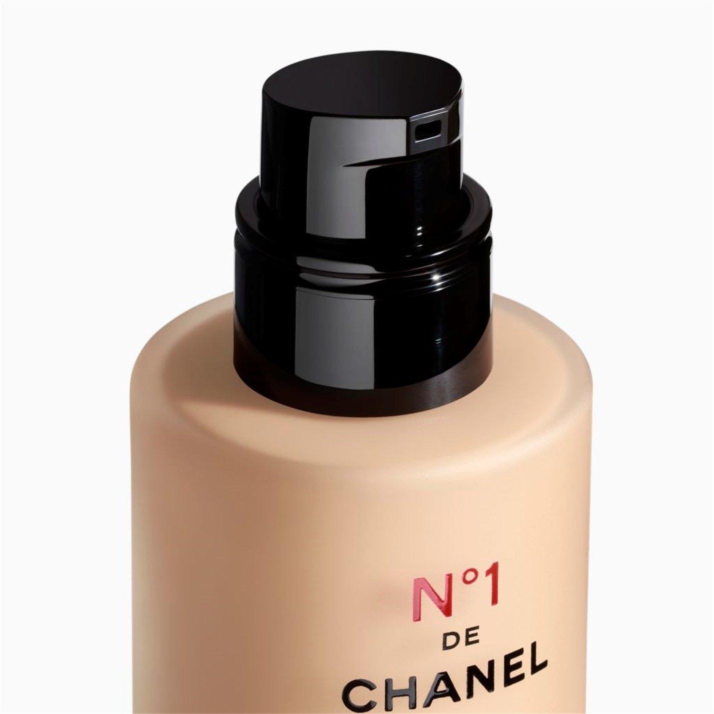 B30 - CHANEL - N°1 DE CHANEL REVITALIZING FOUNDATION Illuminates - Hydrates - Protects - 2