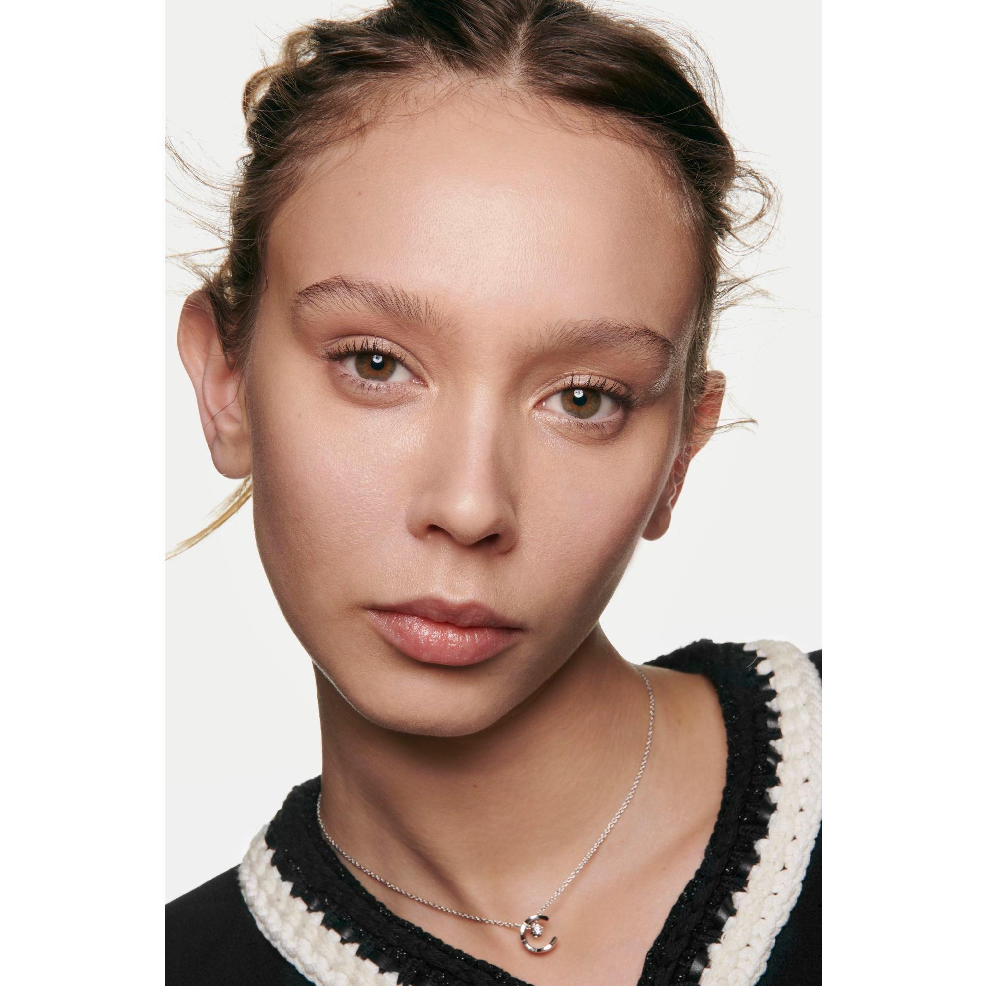 B30 - CHANEL - N°1 DE CHANEL REVITALIZING FOUNDATION Illuminates - Hydrates - Protects - 4