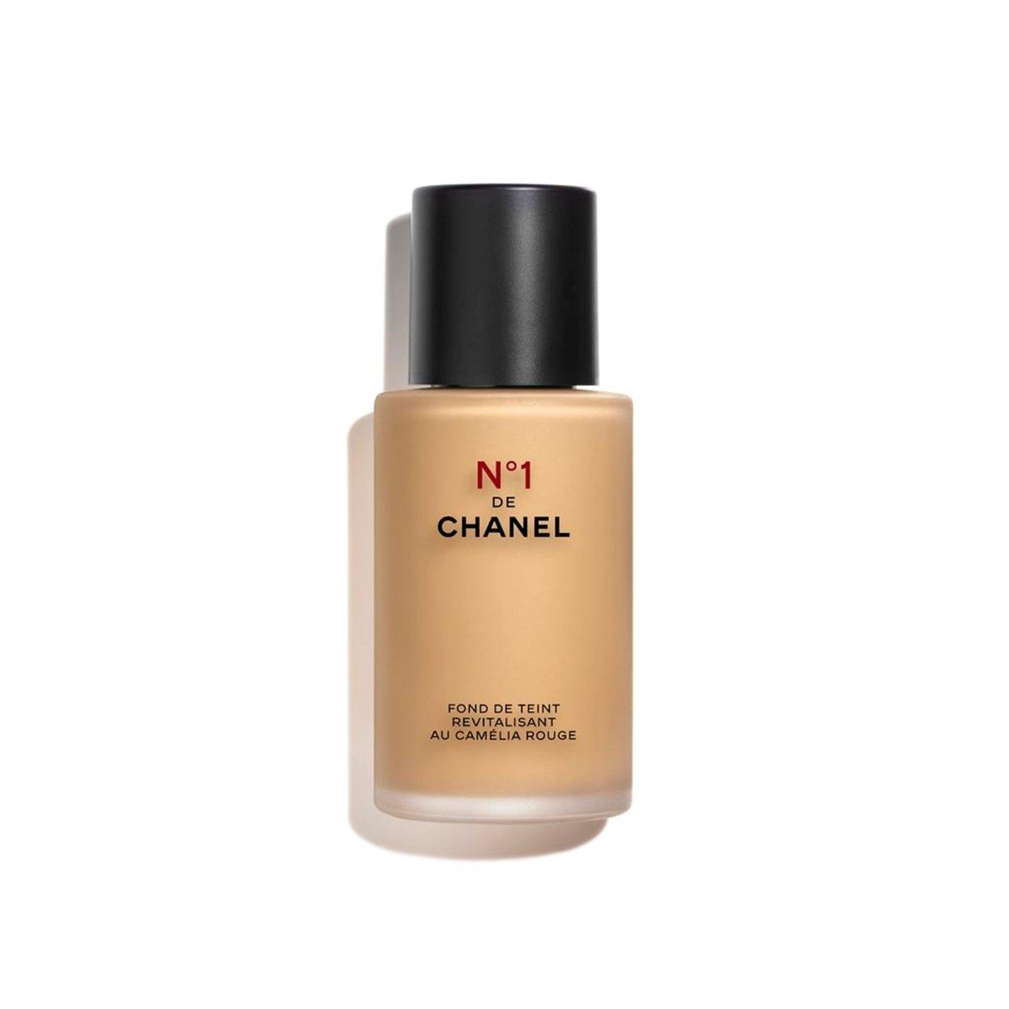 Chanel  N°1 De Revitalizing Foundation Illuminates - Hydrates - Protects - Bd91 - 30 ml