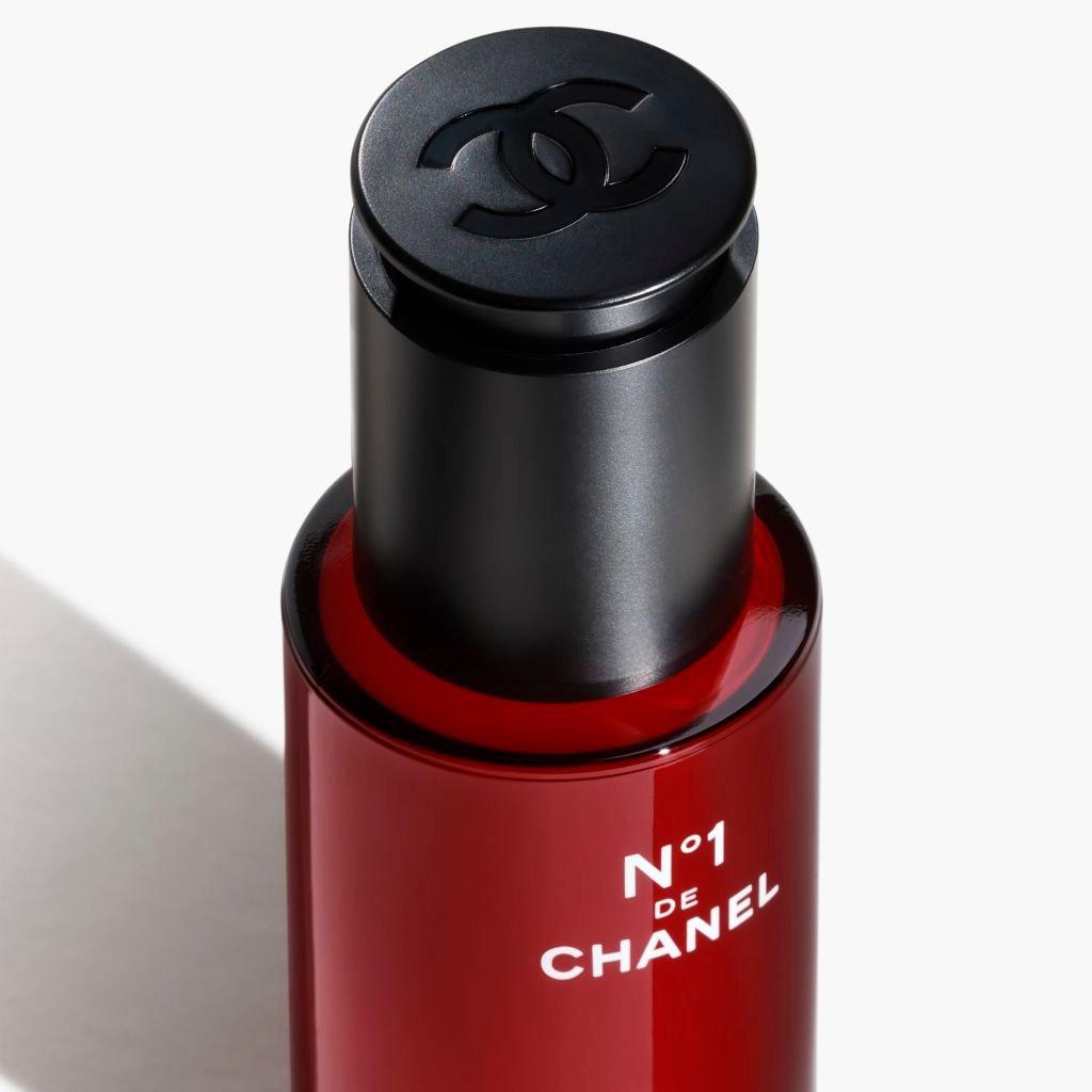 Serum - CHANEL - NÂ°1 Revitalising Red Camellia Face Serum - 3