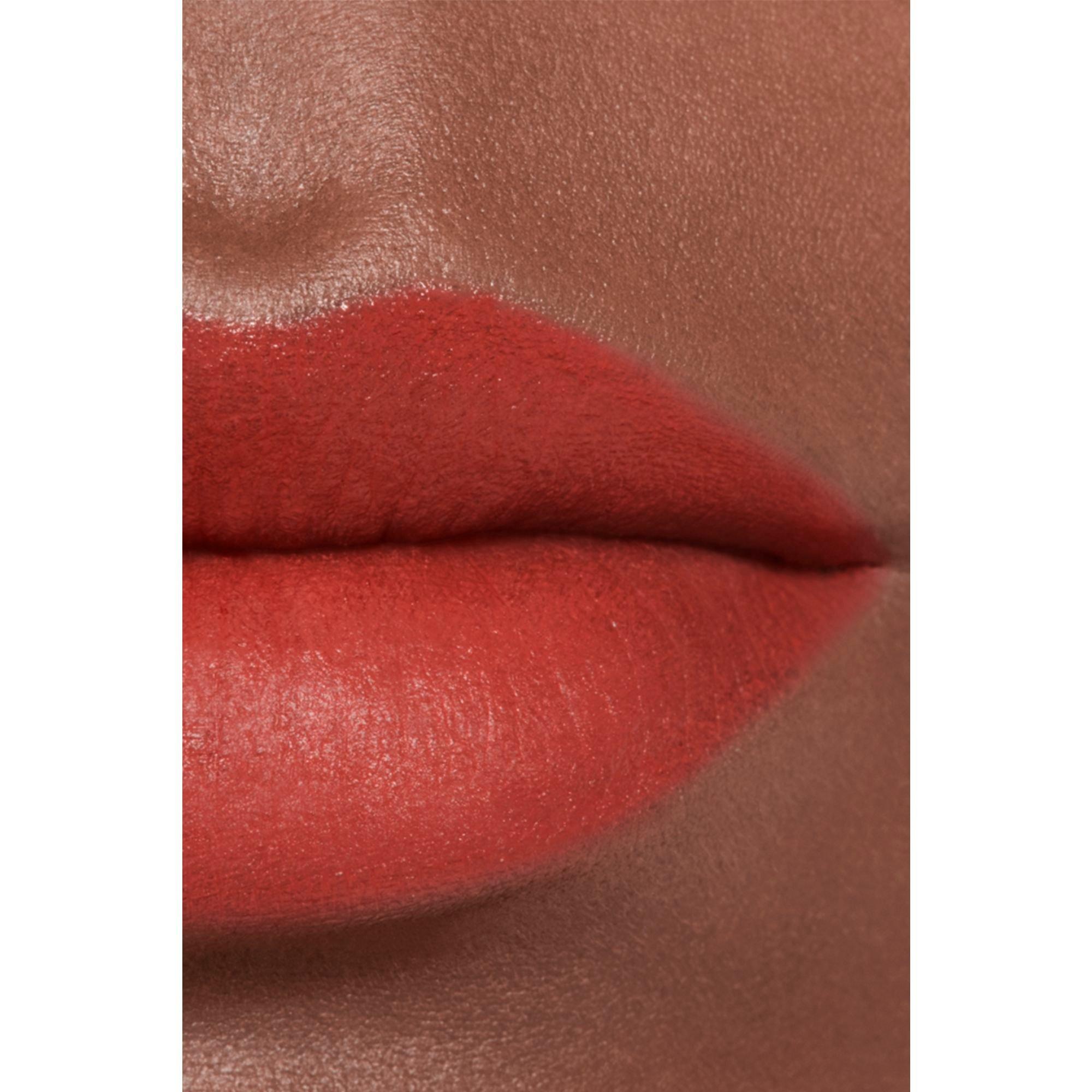 01:00 - CHANEL - ROUGE ALLURE VELVET NUIT BLANCHE Limited Edition - Luminous Matte Lip Colour - 3