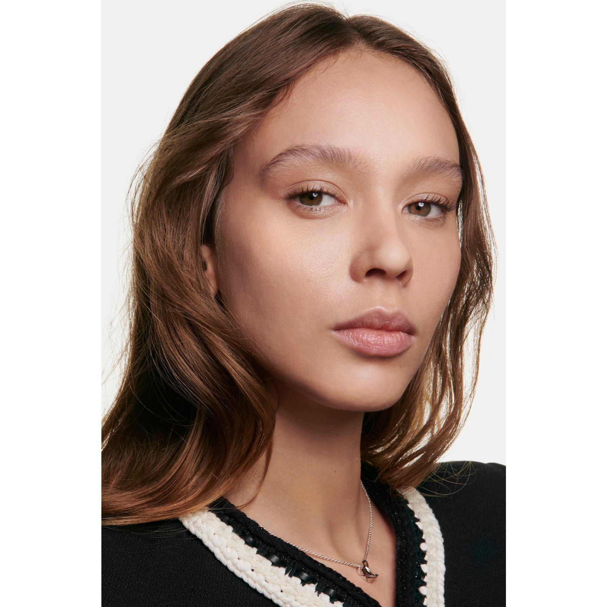 B30 - CHANEL - LES BEIGES FOUNDATION Healthy Glow Foundation Hydration And Longwear - 4