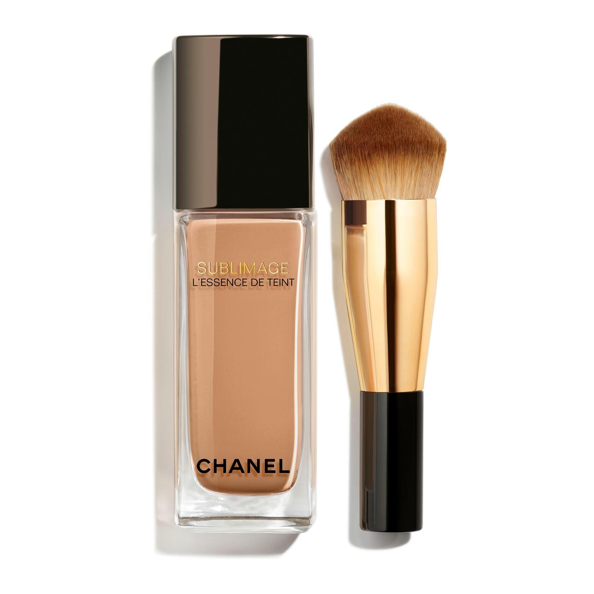 CHANEL Sublimage L'Essence de Teint Liquid Foundation