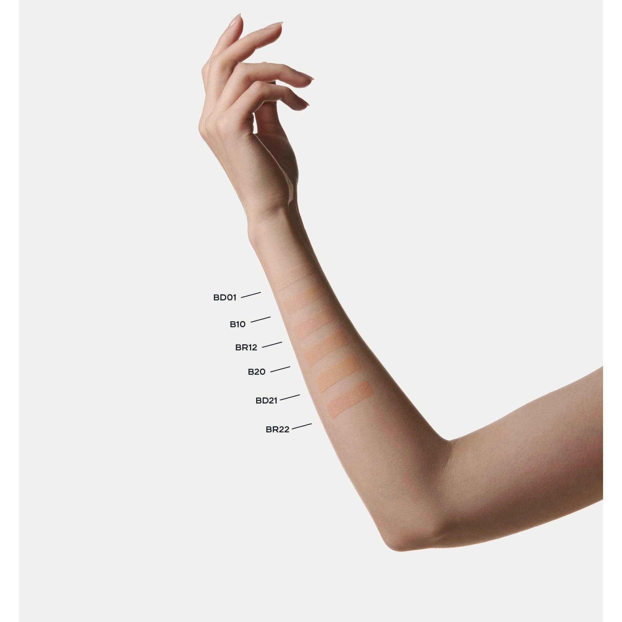 B10 - CHANEL - Sublimage L'Essence de Teint Liquid Foundation - 5