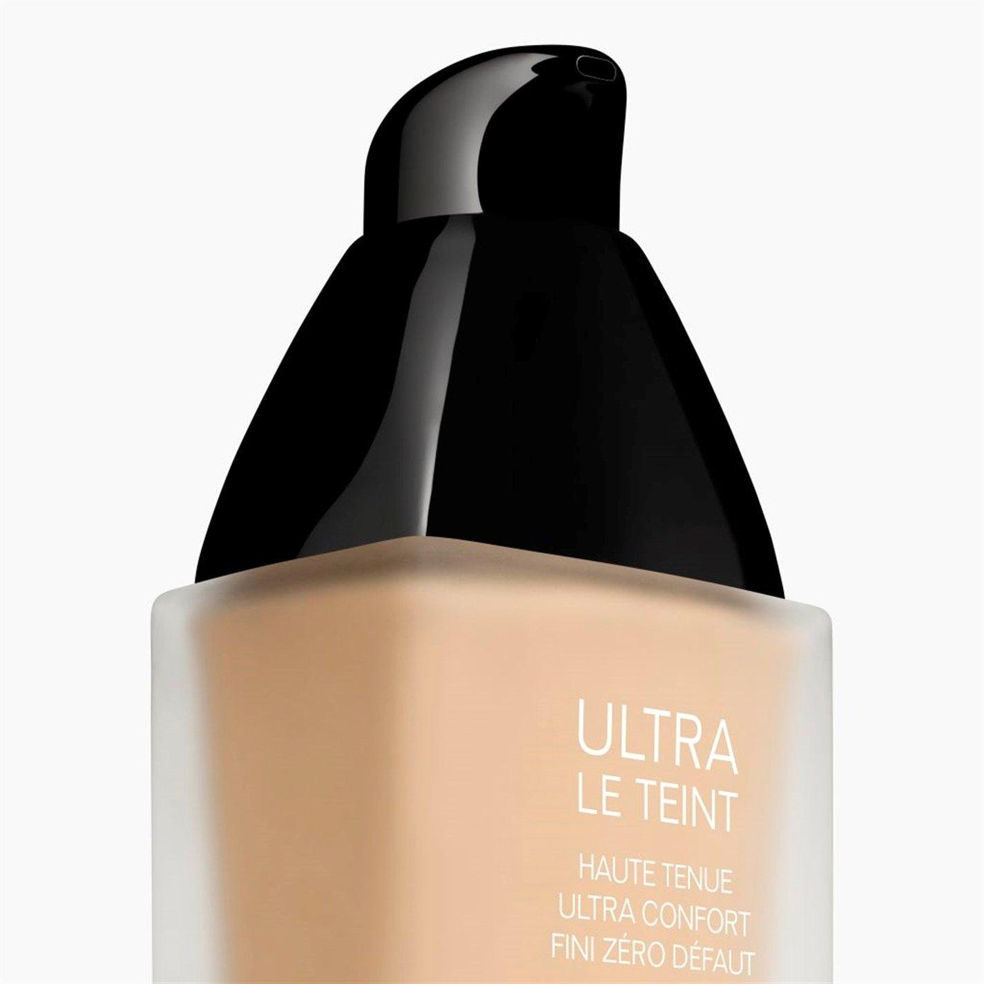 B20 - CHANEL - ULTRA LE TEINT FLUIDE Ultrawear - All-Day Comfort - Flawless Finish Foundation - 2
