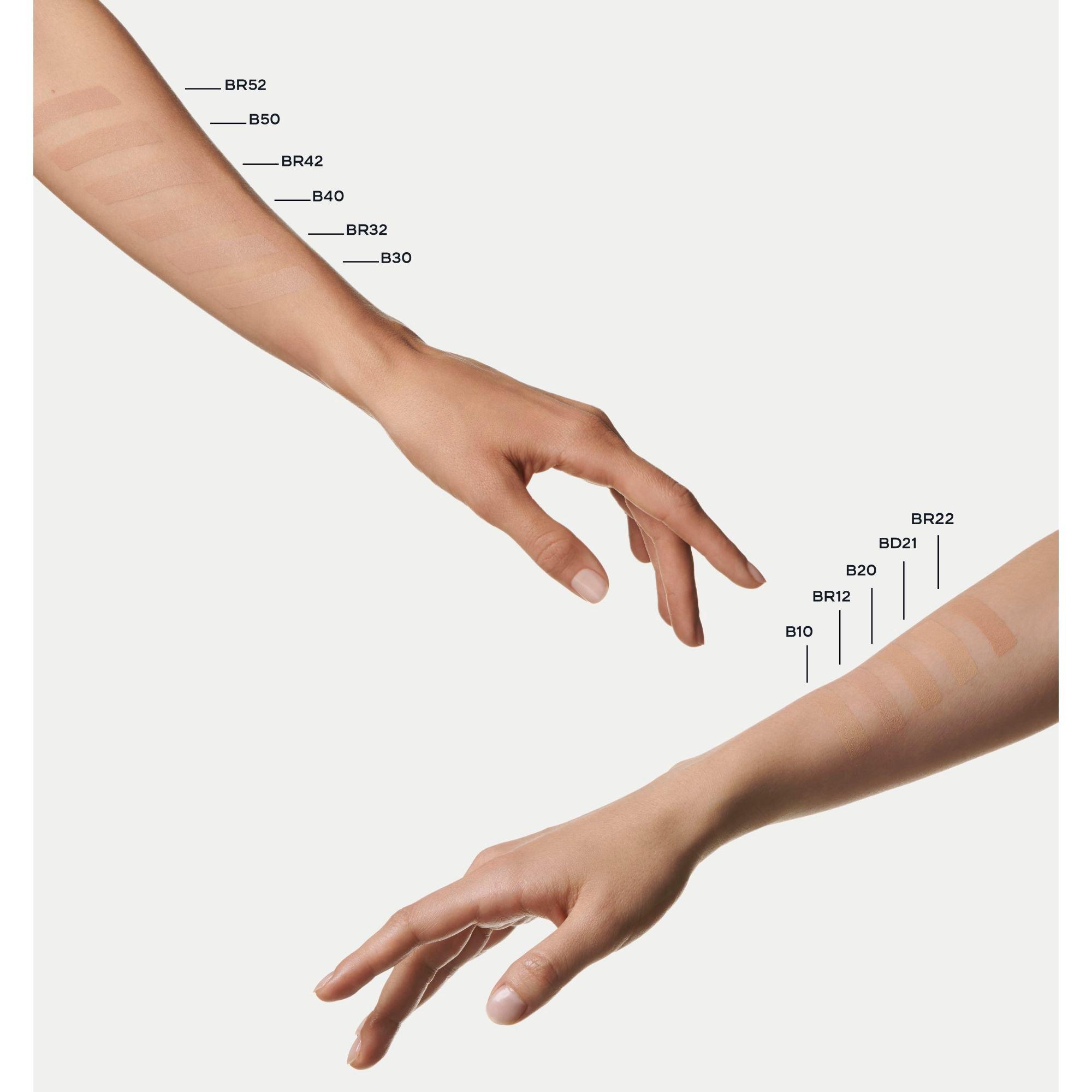 Beige 10 - CHANEL - VITALUMIÈRE AQUA Ultra-Light Skin Perfecting Makeup Spf 15 - 5