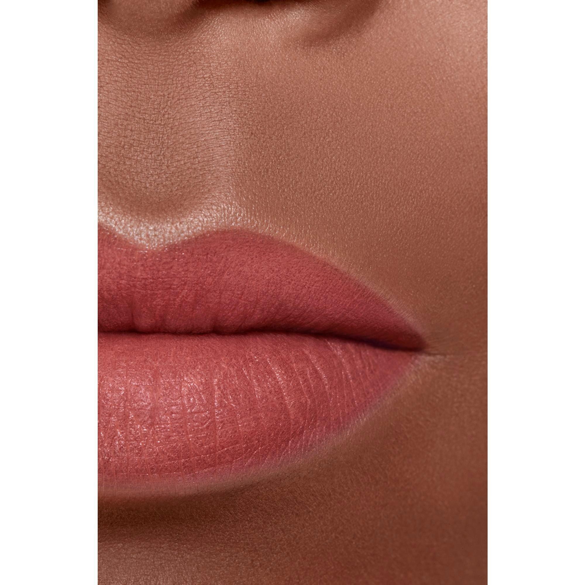 Affranchie 77 - CHANEL - ROUGE ALLURE VELVET LUMINOUS MATTE LIP COLOUR - 3
