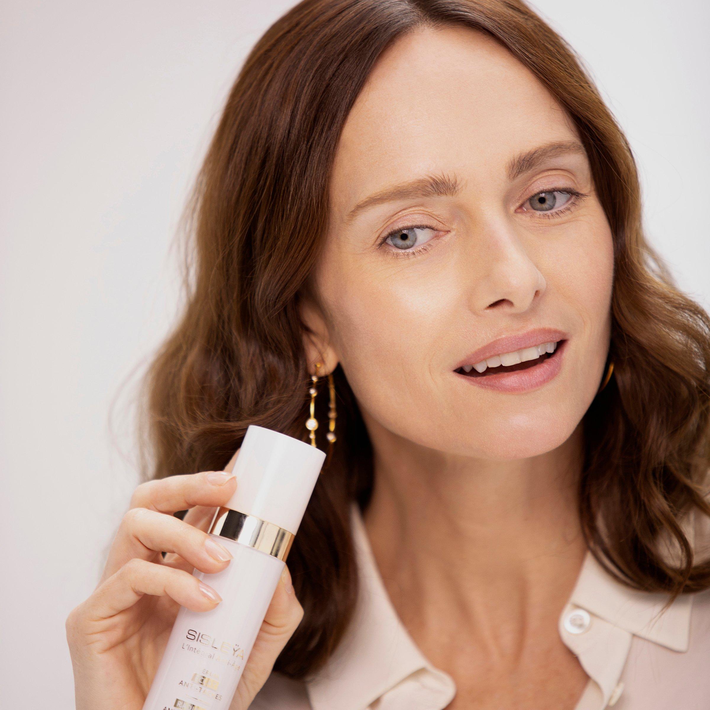 Serum - Sisley - Sisleya L'Integral Anti-Age Radiance Anti-Dark Spot Serum - 4