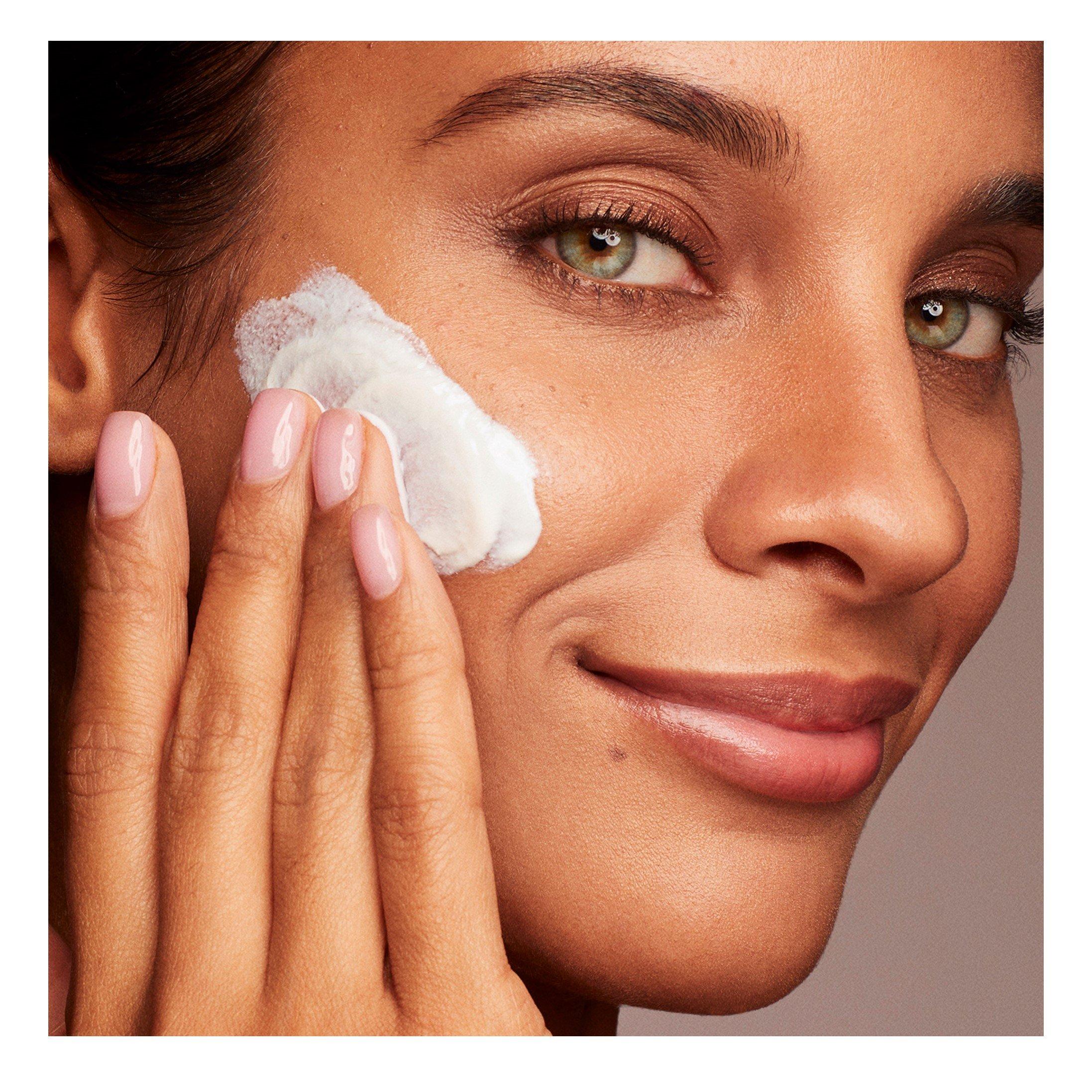 None - Kate Somerville - Daily Deflector™ Mineral Sunscreen Broad Spectrum SPF 30 - 4