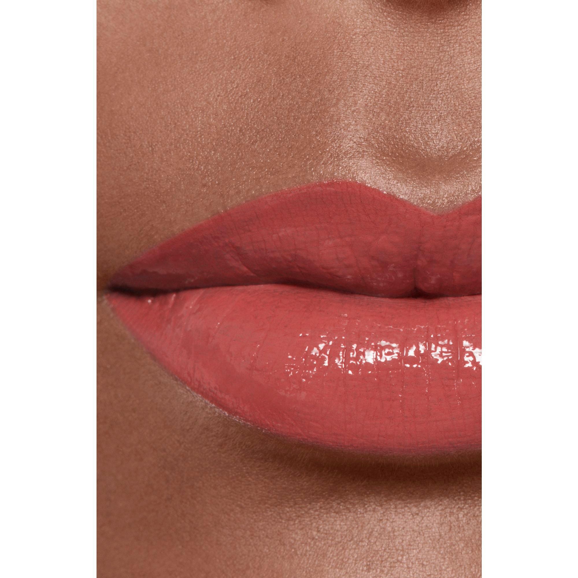 92 SEA SHELL - CHANEL - ROUGE ALLURE LAQUE Ultrawear Shine Liquid Lip Colour - 4