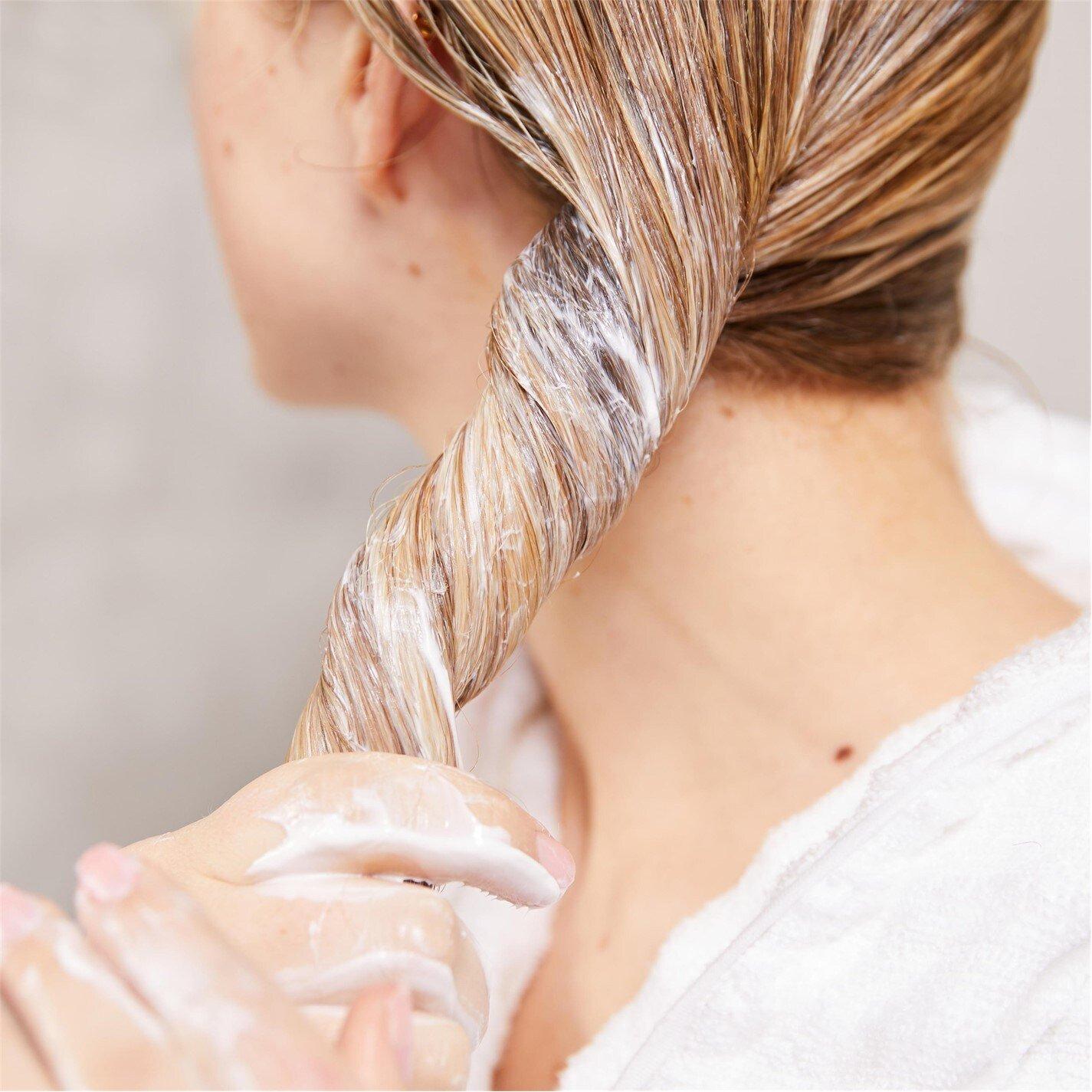 Clear - Philip Kingsley - Elasticizer Therapies Sicilian Lemon and Bergamot 150ml - 4