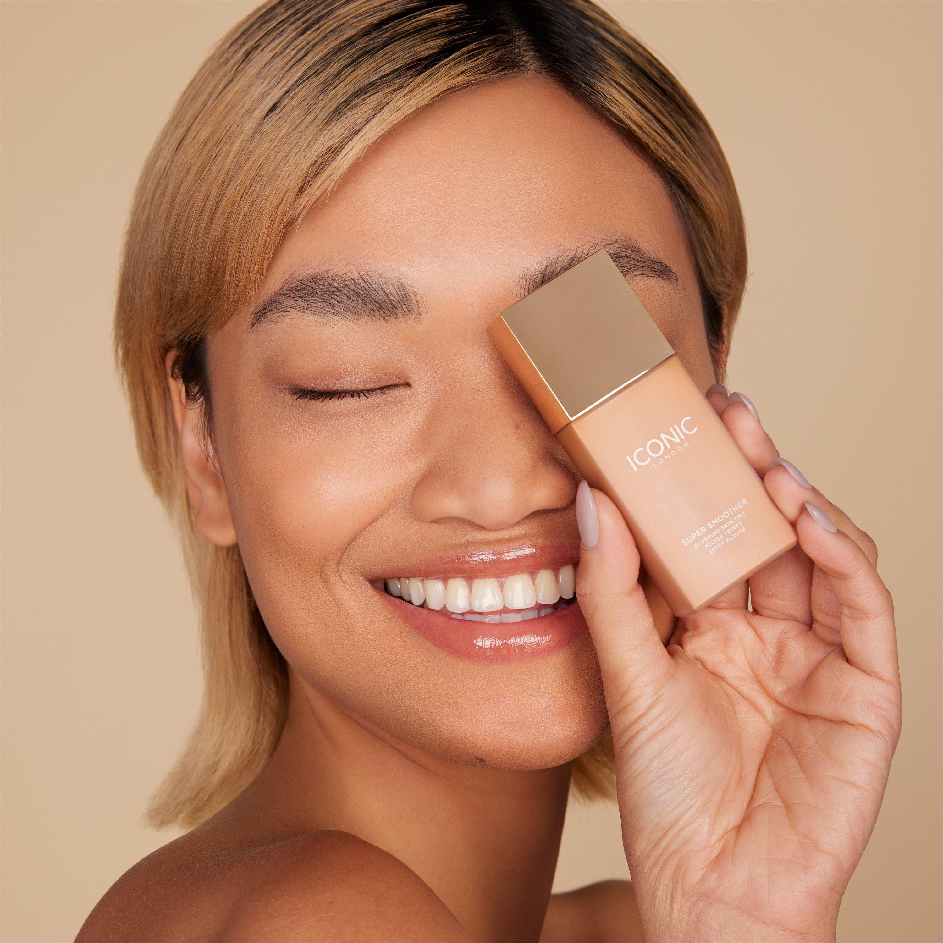 Warm Rich - Iconic London - Super Smoother Blurring Skin Tint - 8