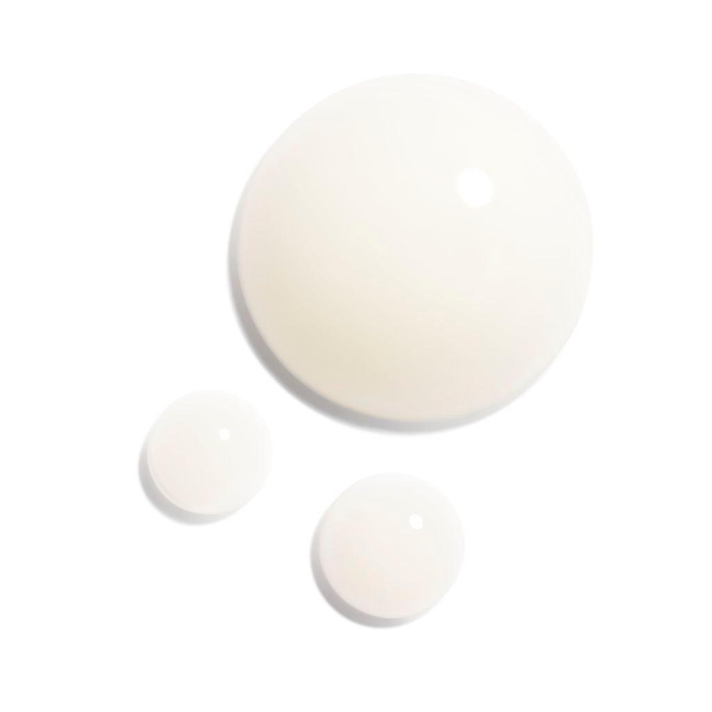 Clear - CHANEL - N°1 DE CHANEL REVITALIZING EYE SERUM - REFILL - 3