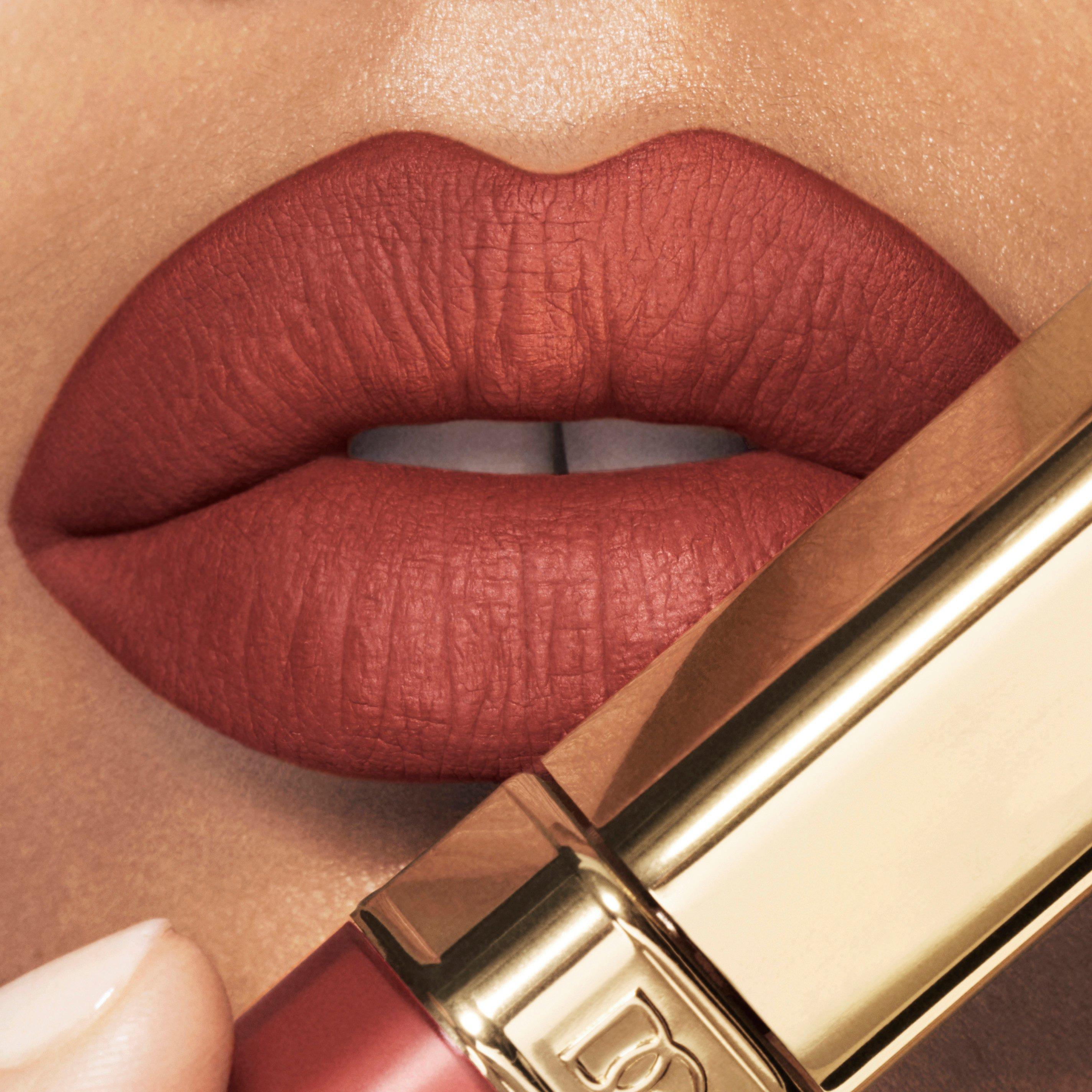 150 Courage - Dolce and Gabbana - DG B EverkissLqdLips Ld00 - 3