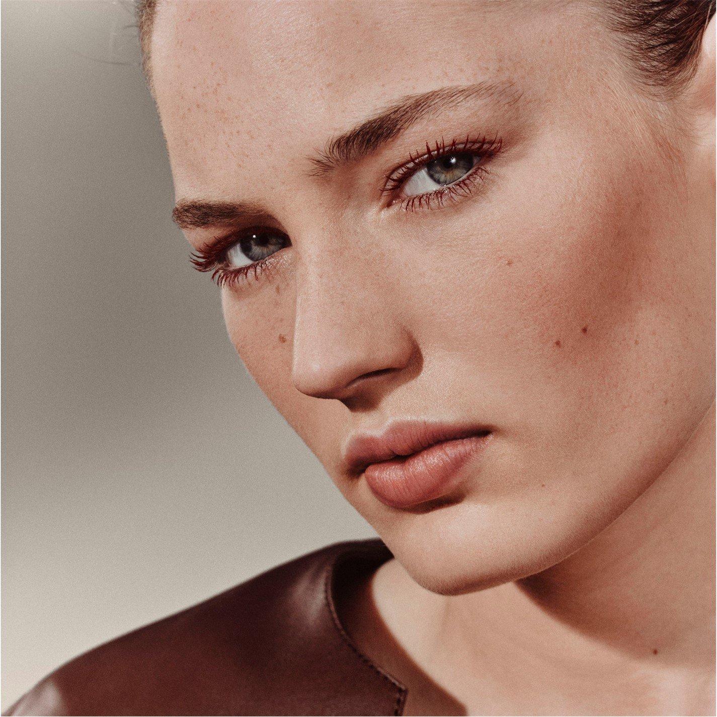 Rouge - Hermes - Trait d'Hermès, revitalizing care mascara - 6