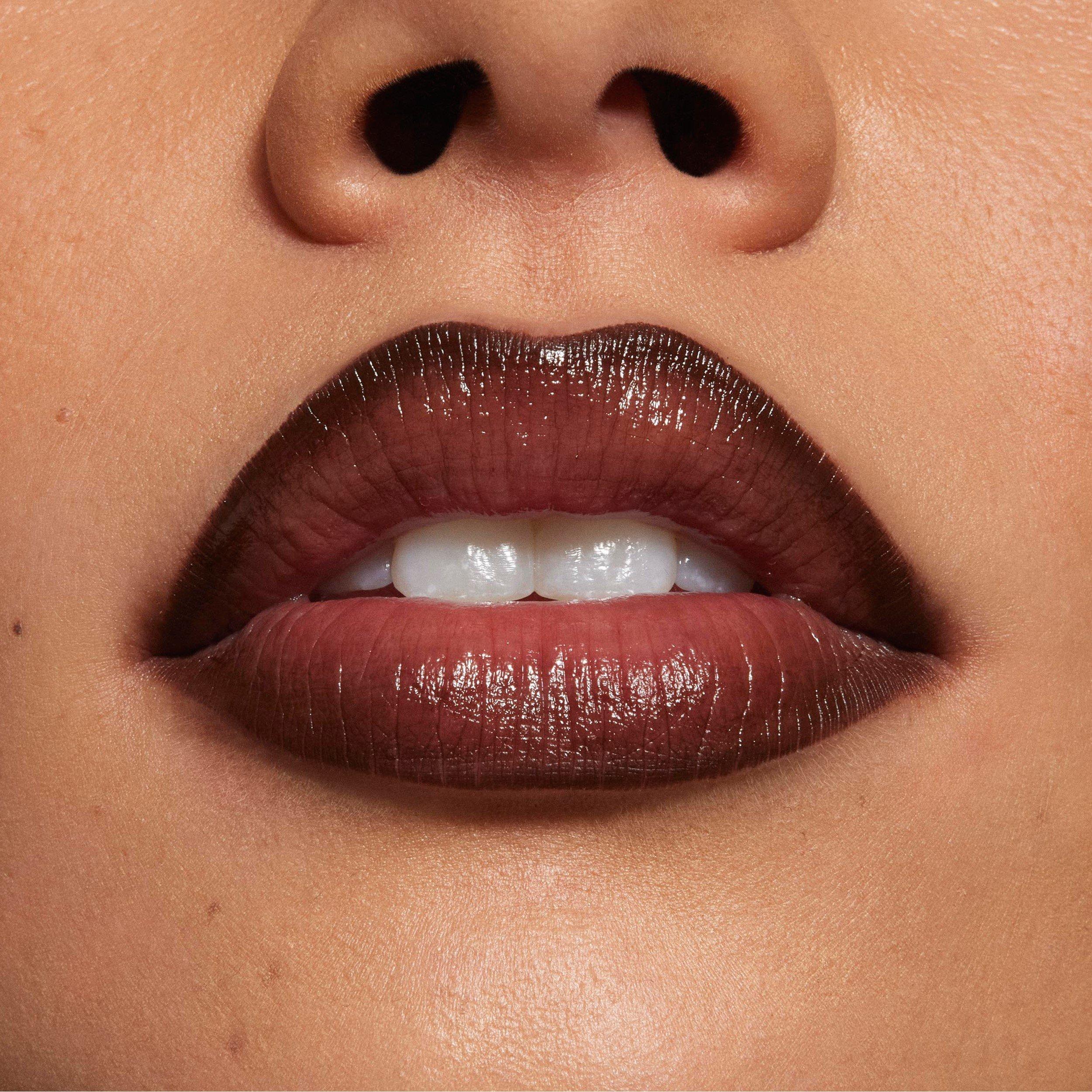 Espresso - Kylie Cosmetics - Kylie Cosmetics Glossy Lip Kit - 4