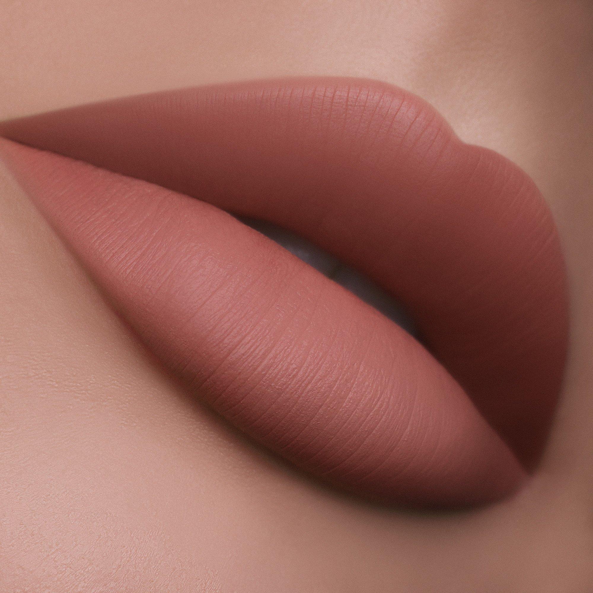 NUDE - Pat McGrath Labs - Liquilust™: Legendary Wear Matte Lipstick Nude Cabaret - 4