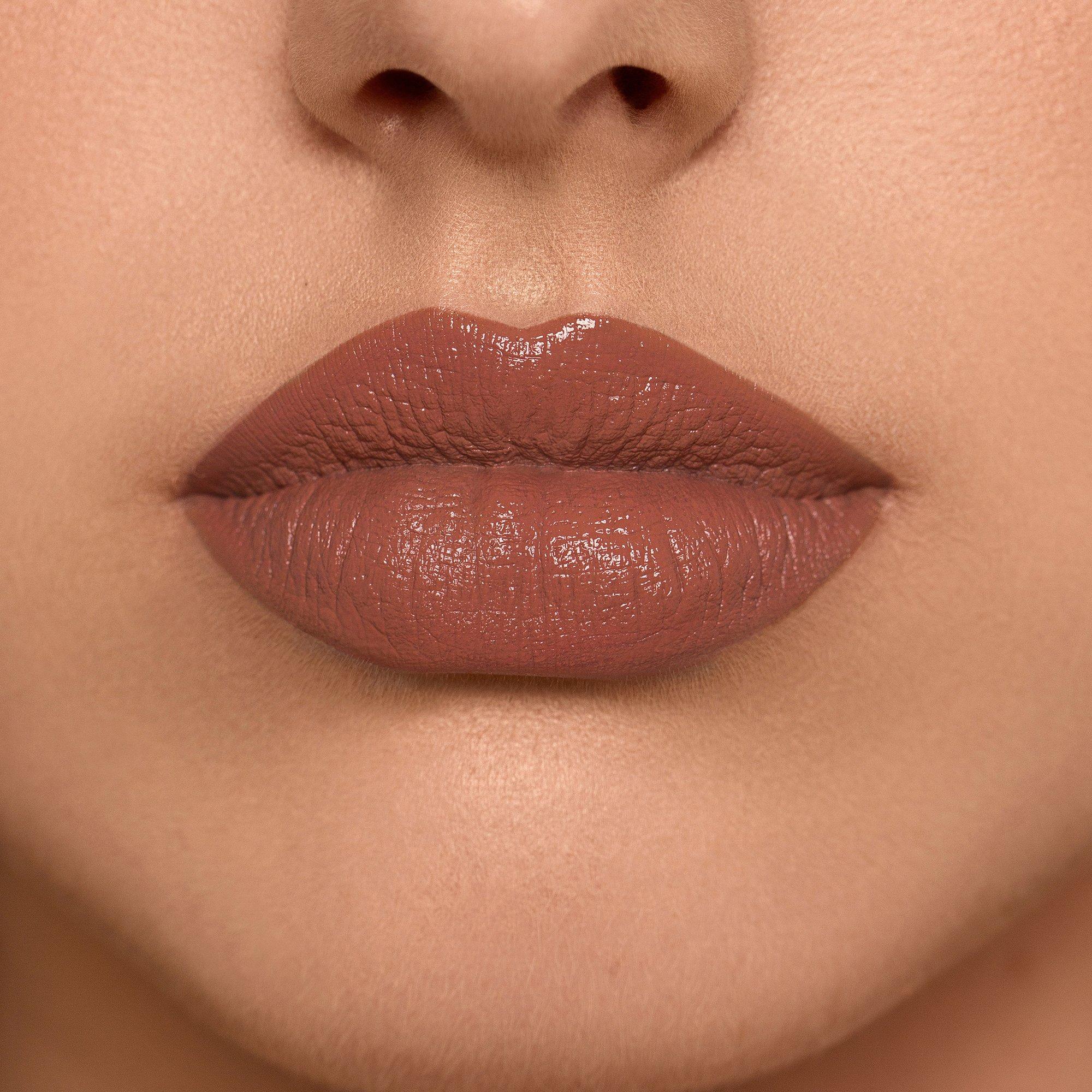 Shes Confident - Patrick Ta - Monochrome Moment Silky Lip Creme - 3