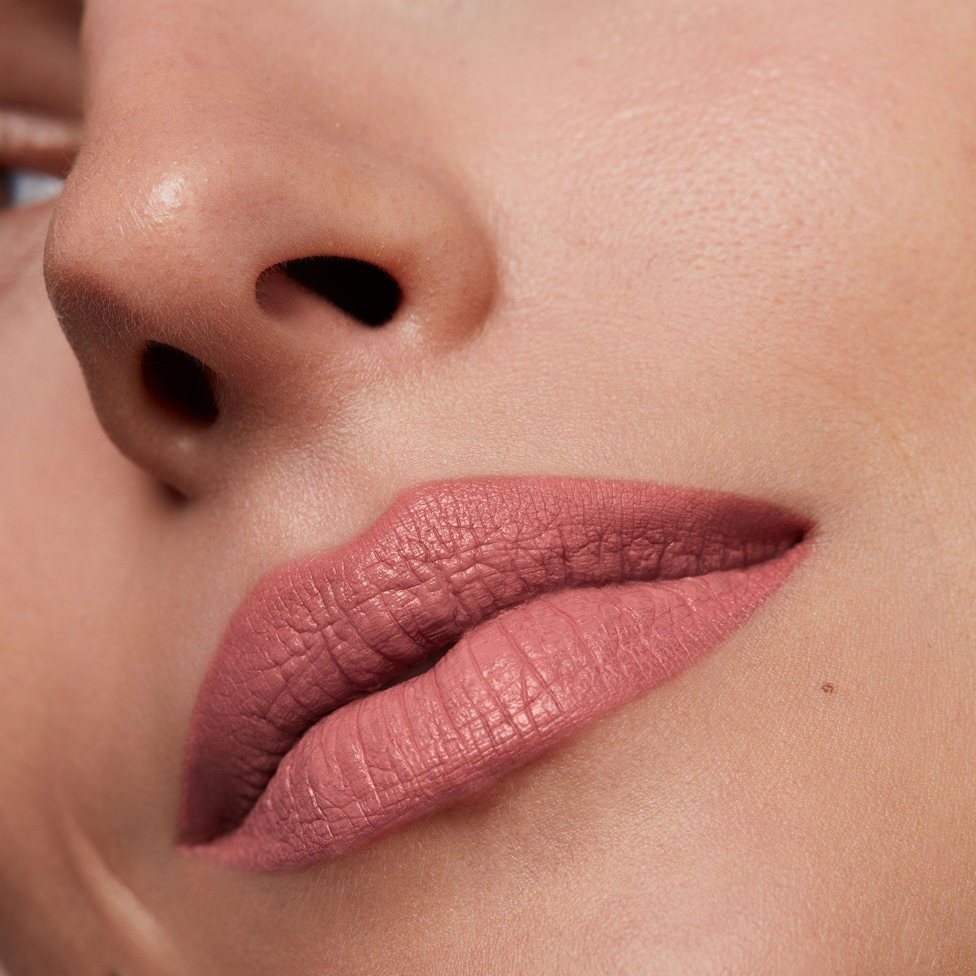 Blushing - Patrick Ta - Major Headlines Matte Suede Lipstick - 6