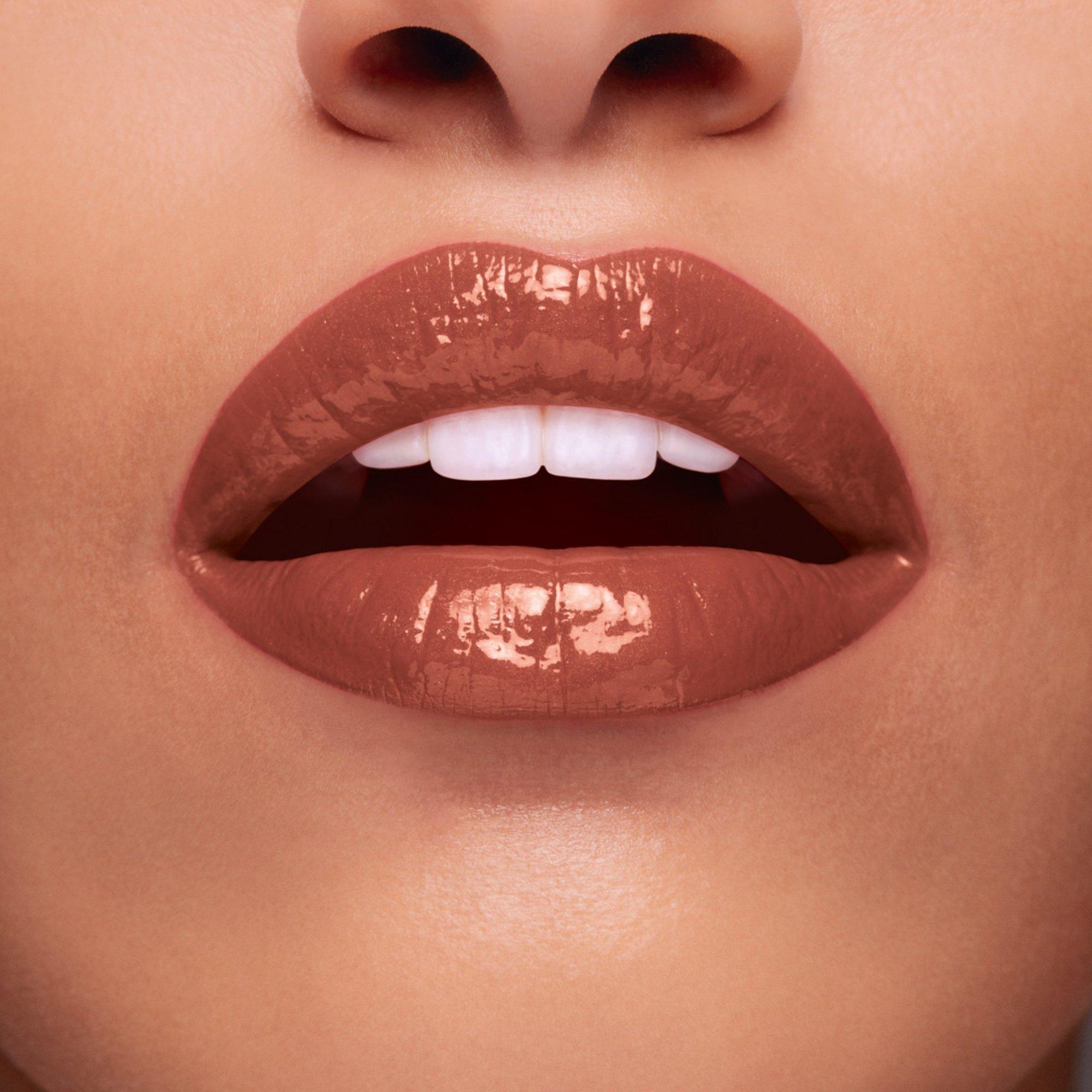 758L - Clarins - Joli Rouge Lacquer - 3