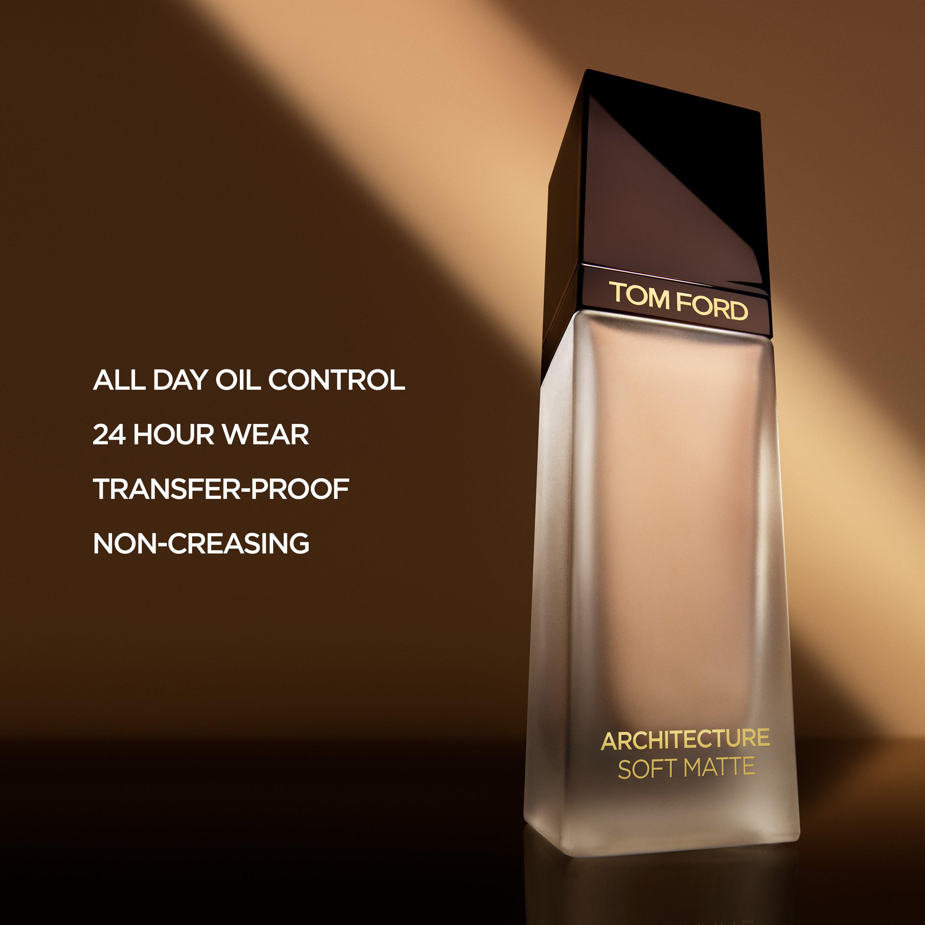 10.7 AMBER - Tom Ford Beauty - Architecture Soft Matte Blurring Foundation - 4