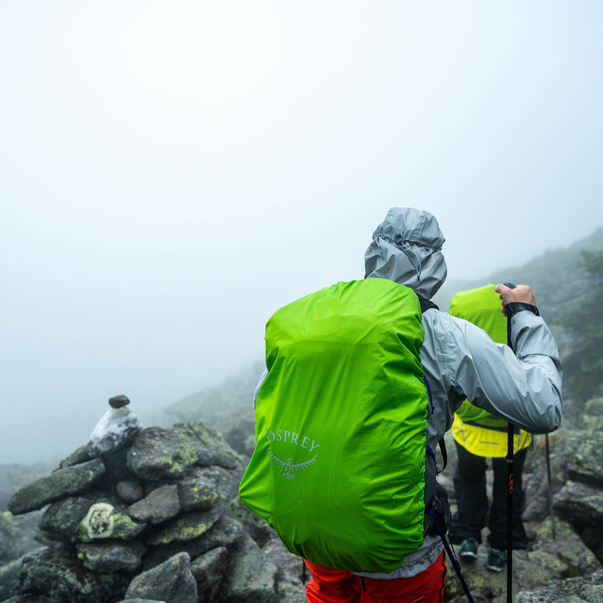 Limon S - Osprey - HiVis Raincover Small - 4