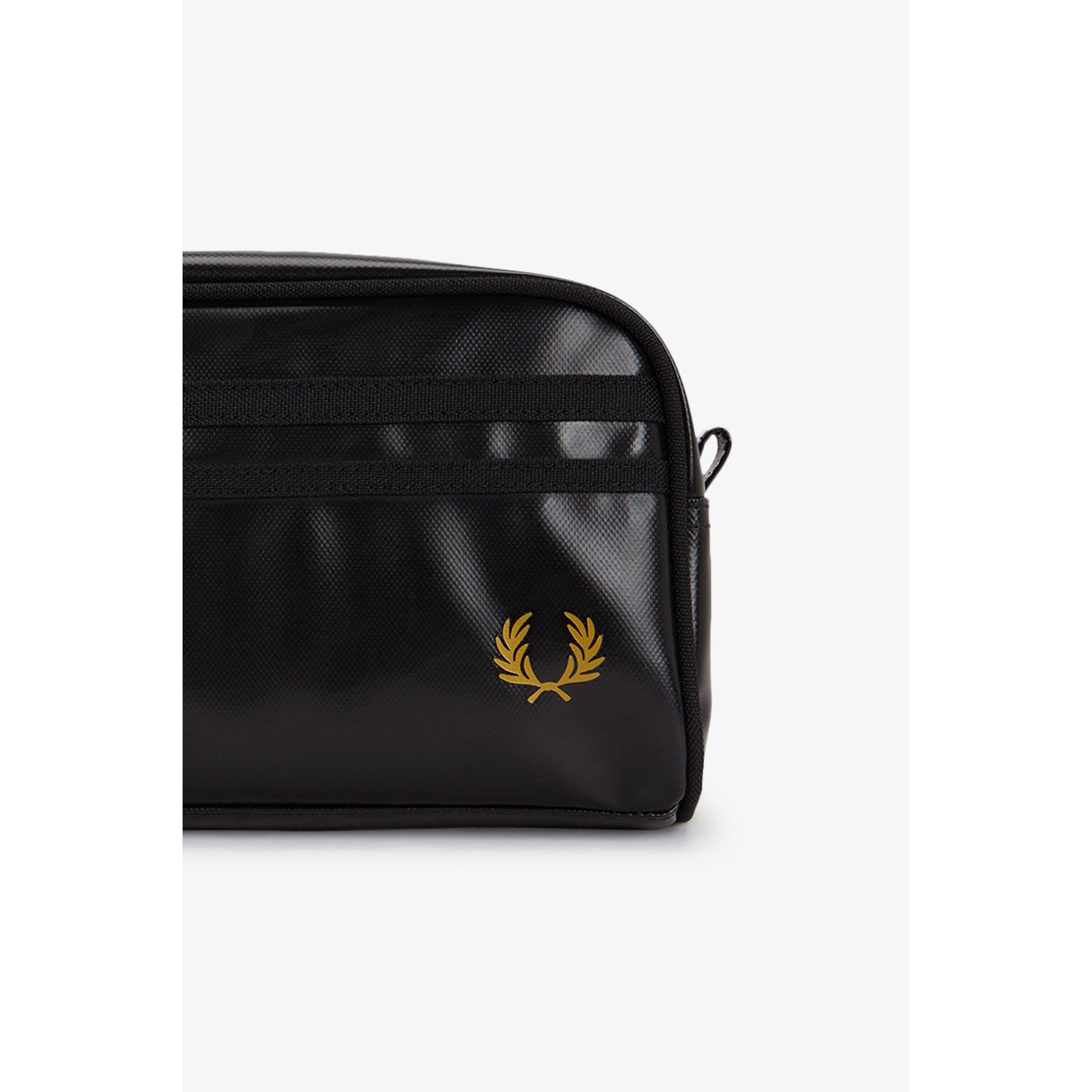 Blk/Gld 774 - Fred Perry - Adults 54 Wash Bag - 3