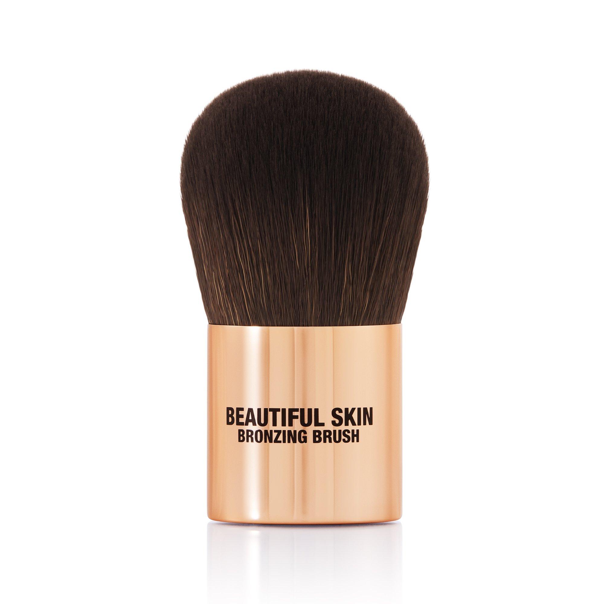Charlotte Tilbury Charlotte Tilbury Beautiful Skin Bronzer Brush - Image 3