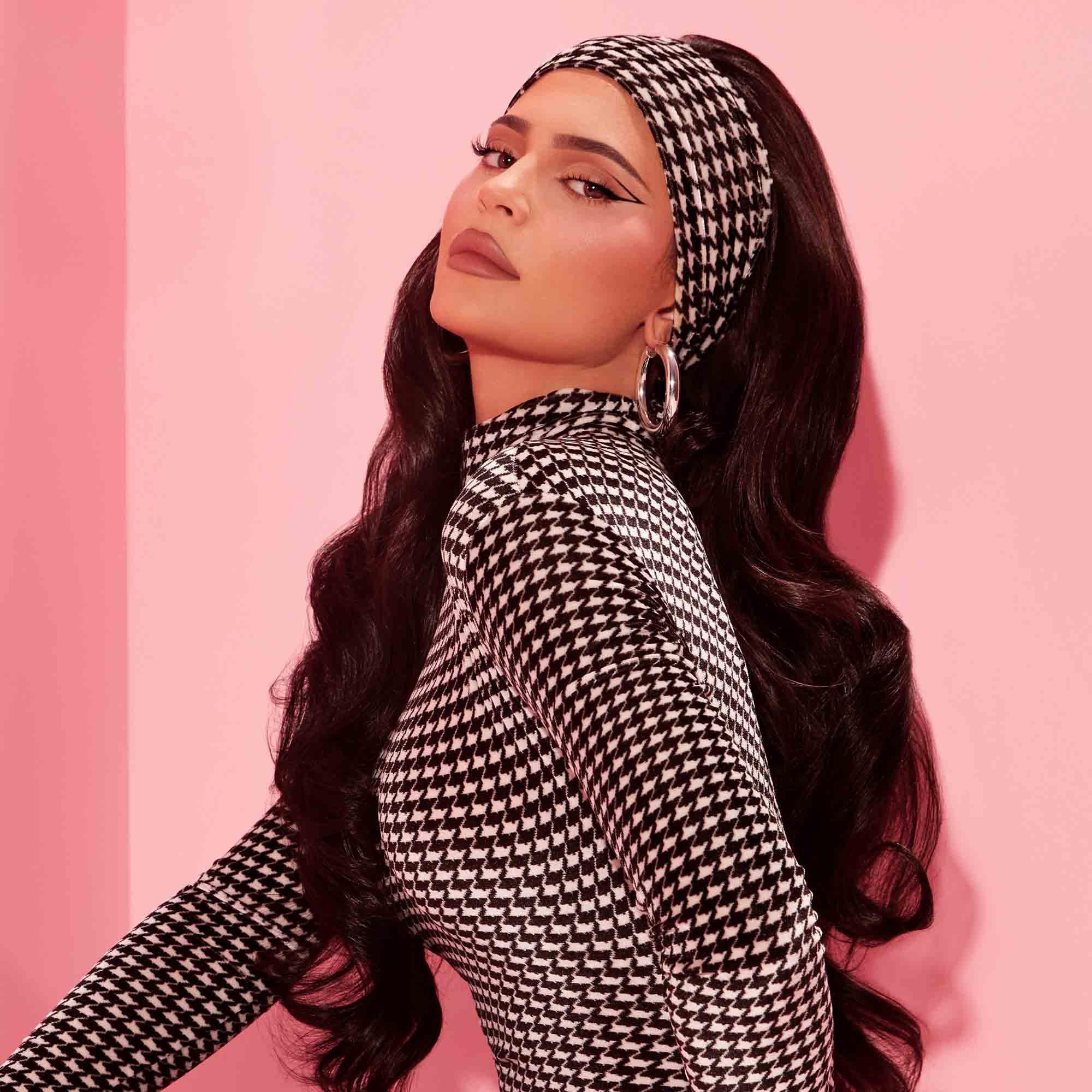 802 CANDY K - Kylie Cosmetics - Kylie Cosmetics Matte Liquid Lipstick - 5