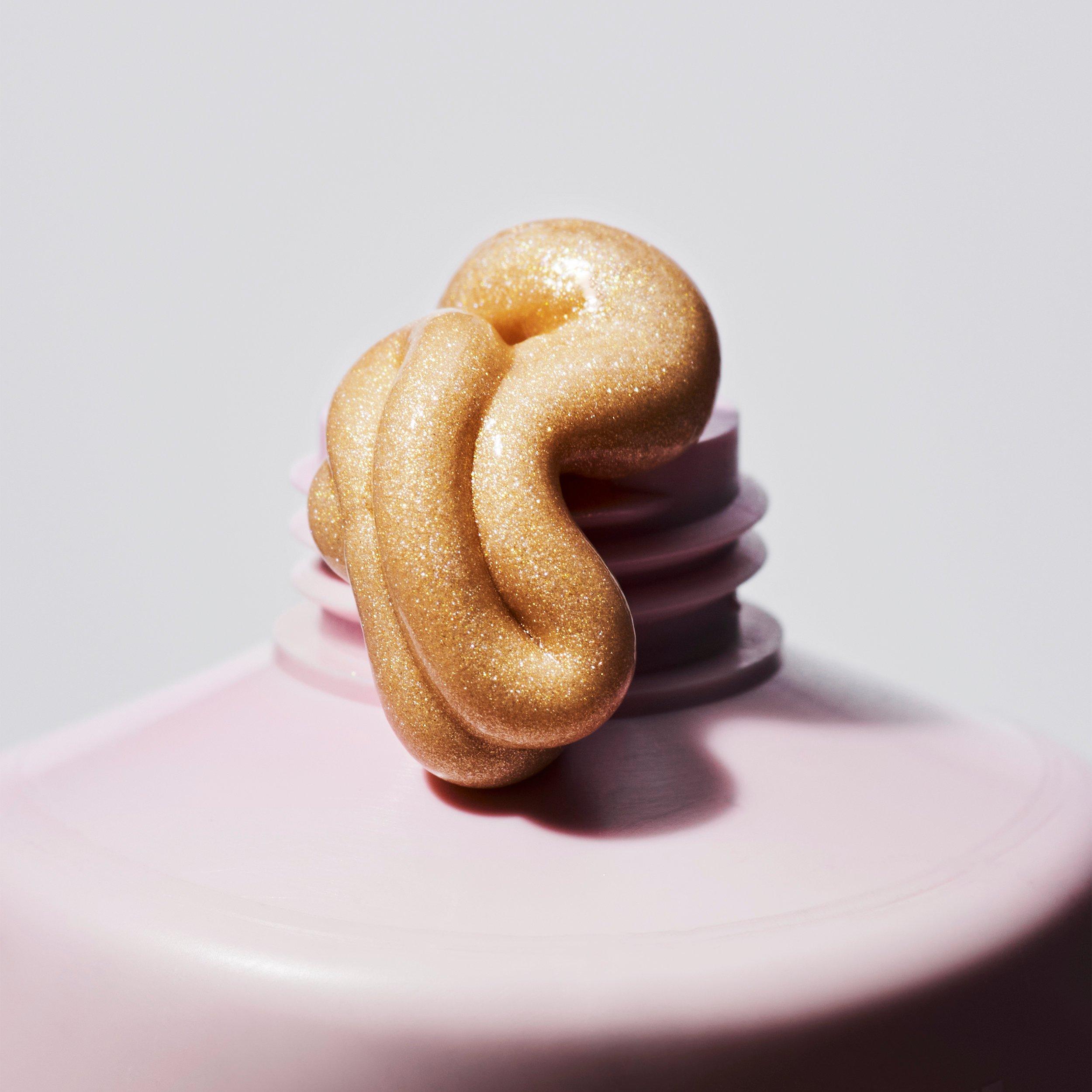 All Gold - Kylie Cosmetics - Body Glow - 6