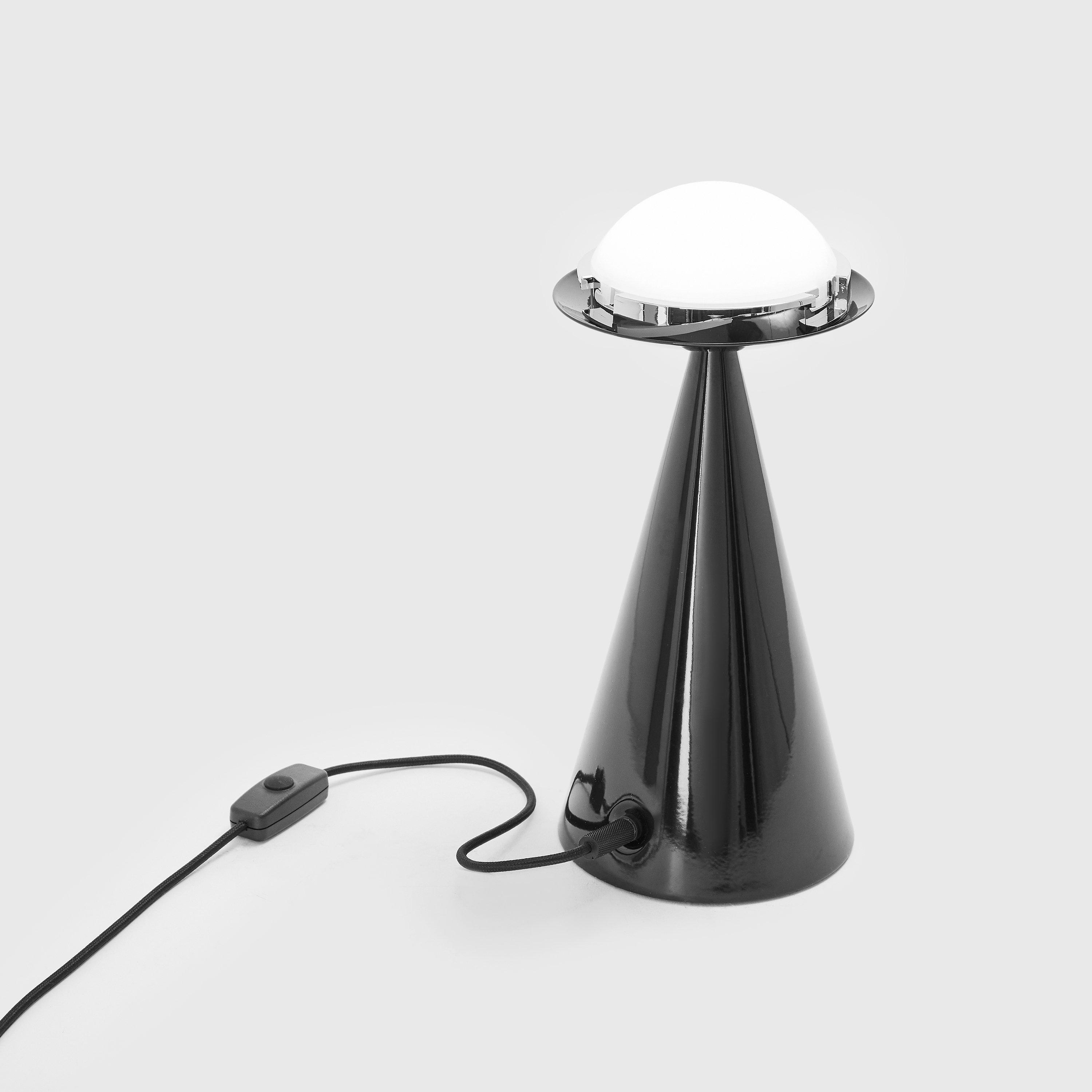 Smoke - Tom Dixon - Melt Table Lamp - 2