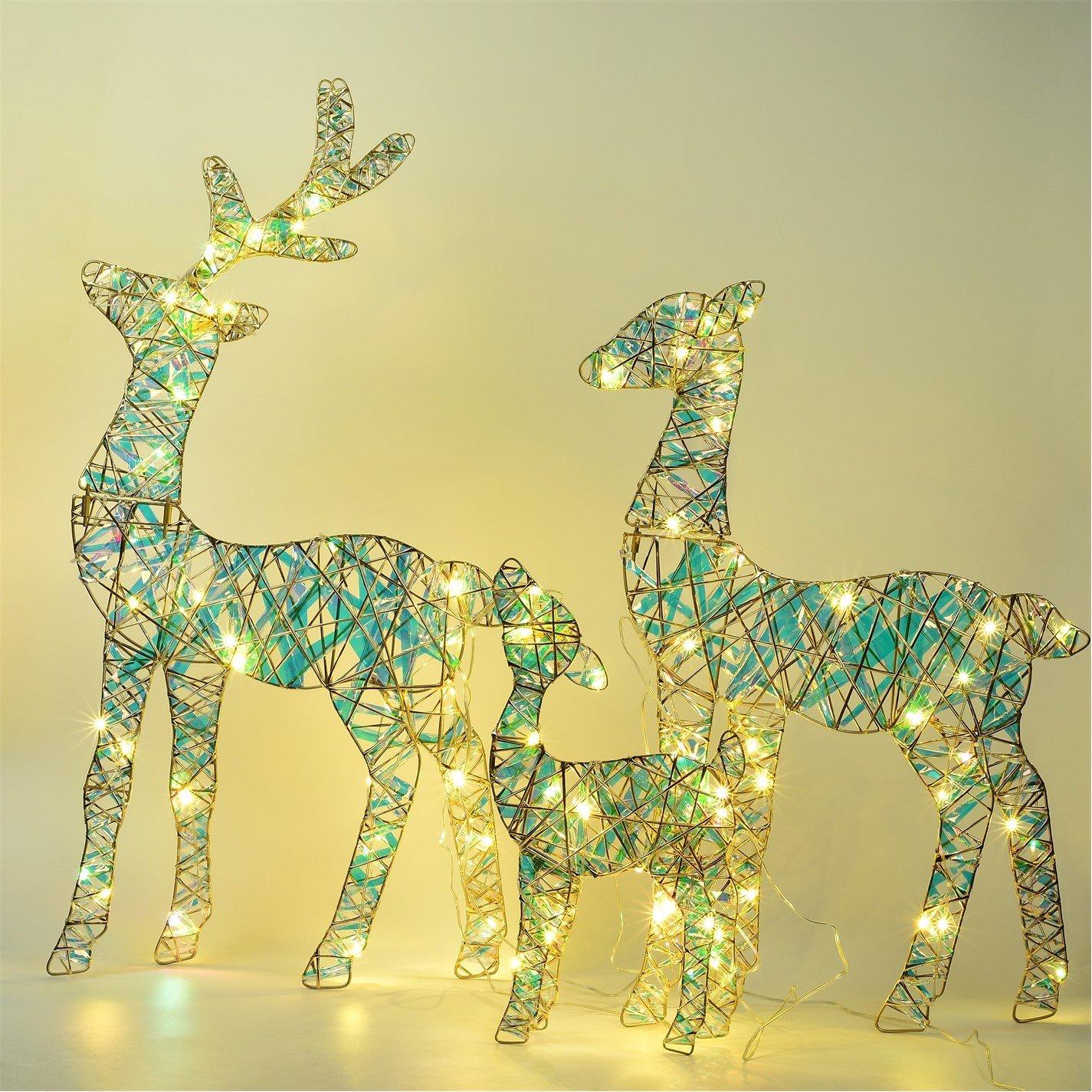 Gold Holo - The Spirit Of Christmas - Holographic Reindeer Family - 5