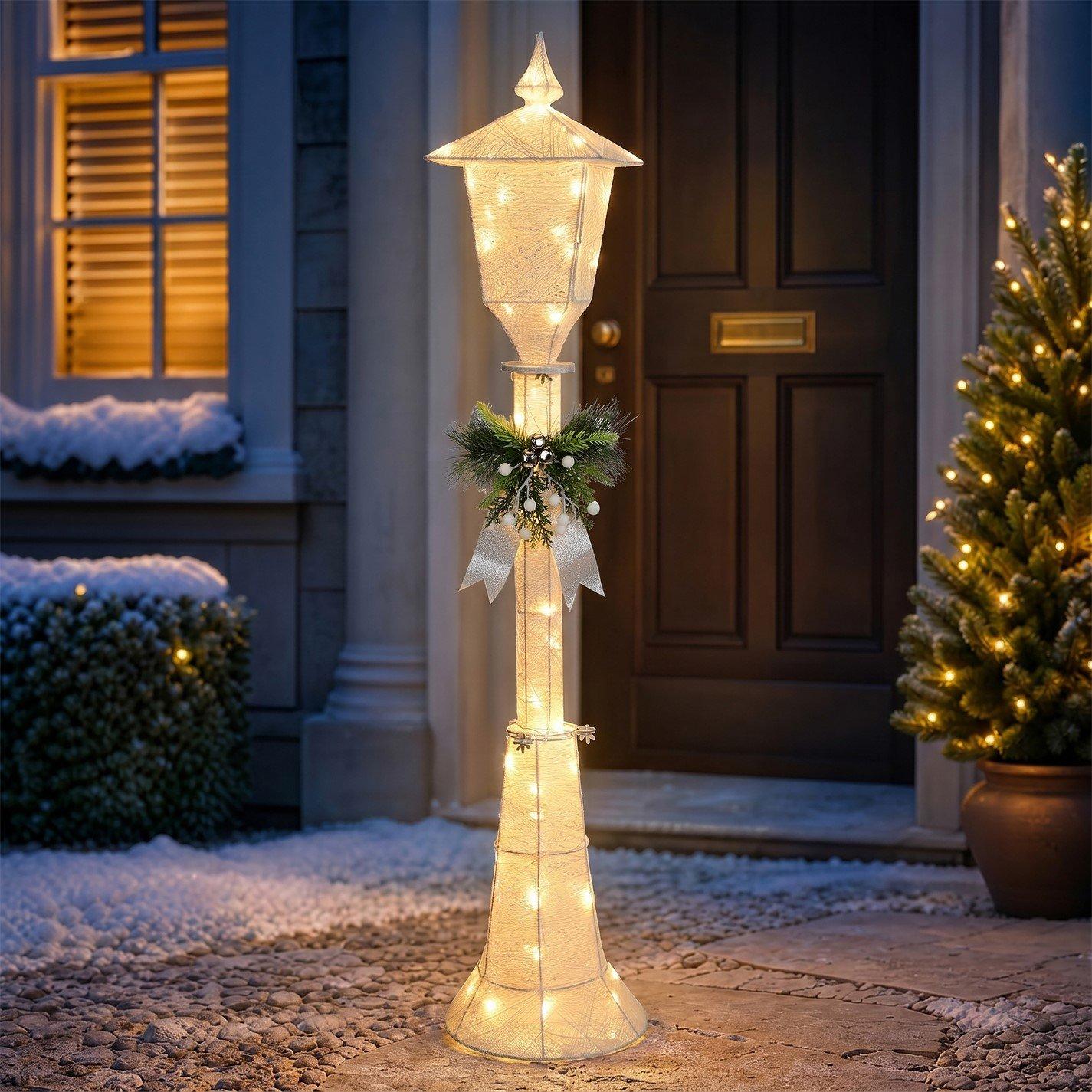 White - The Spirit Of Christmas - Outdoor Light Up Lampost - 1