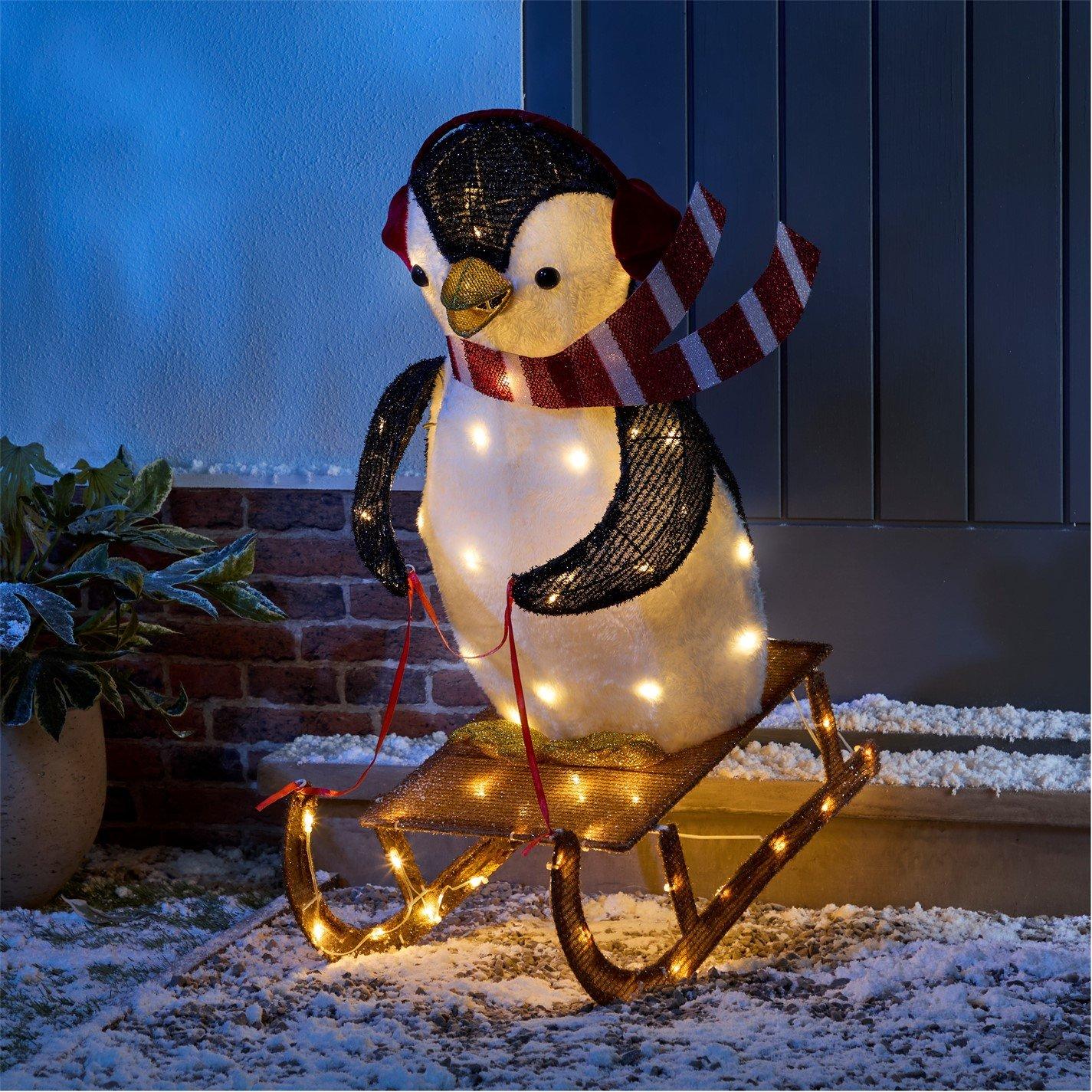 Penguin - The Spirit Of Christmas - Outdoor Skiing Penguin Light - 2
