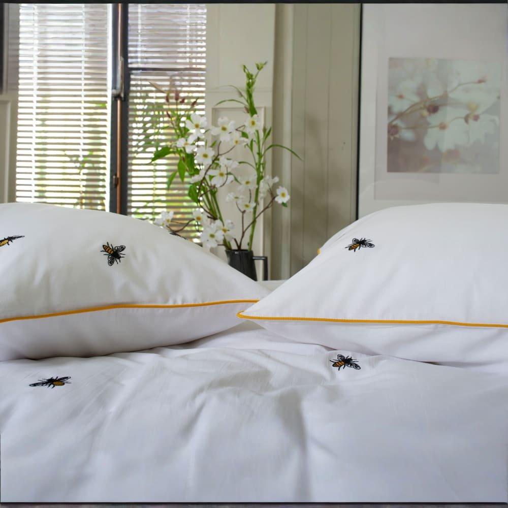 White - The Lyndon Company - Bees Duvet 99 - 3
