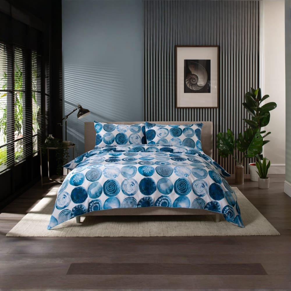 The Lyndon Company  Duvet Cover Blue Shells - King
