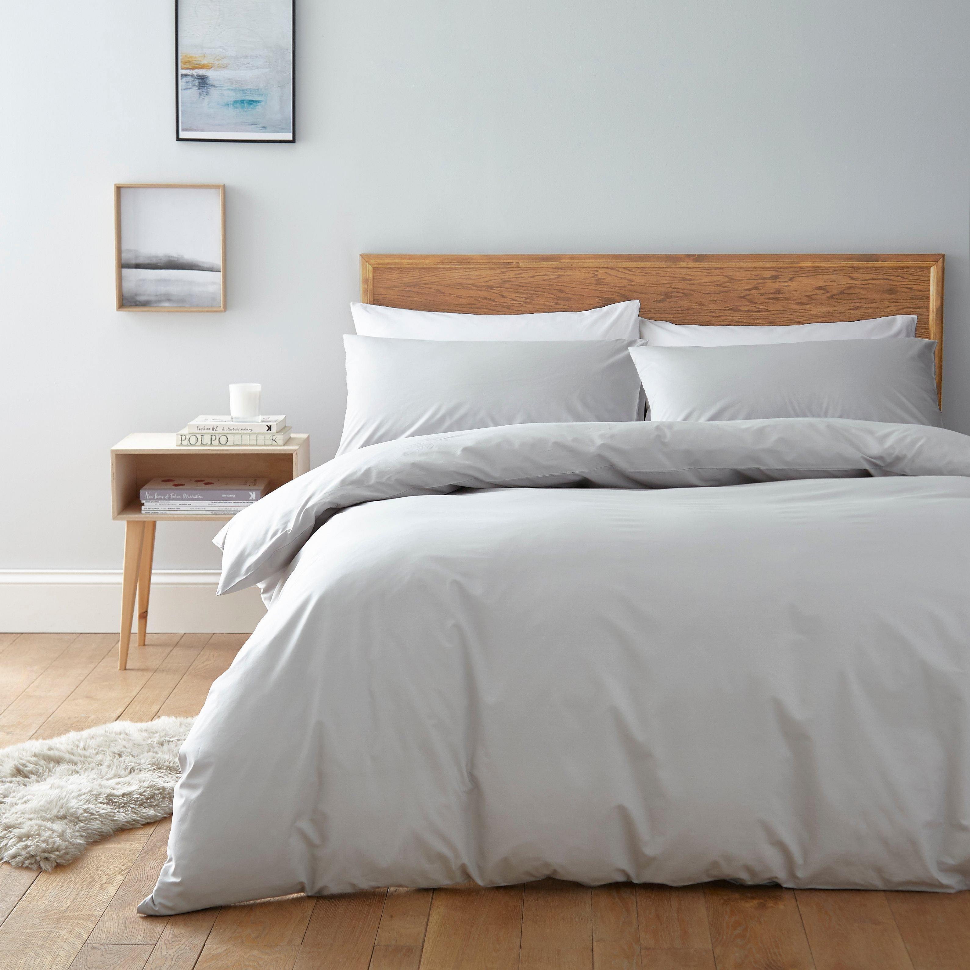 Linea  Egyptian 200 Thread Count Fitted Sheet - Light Grey - Single